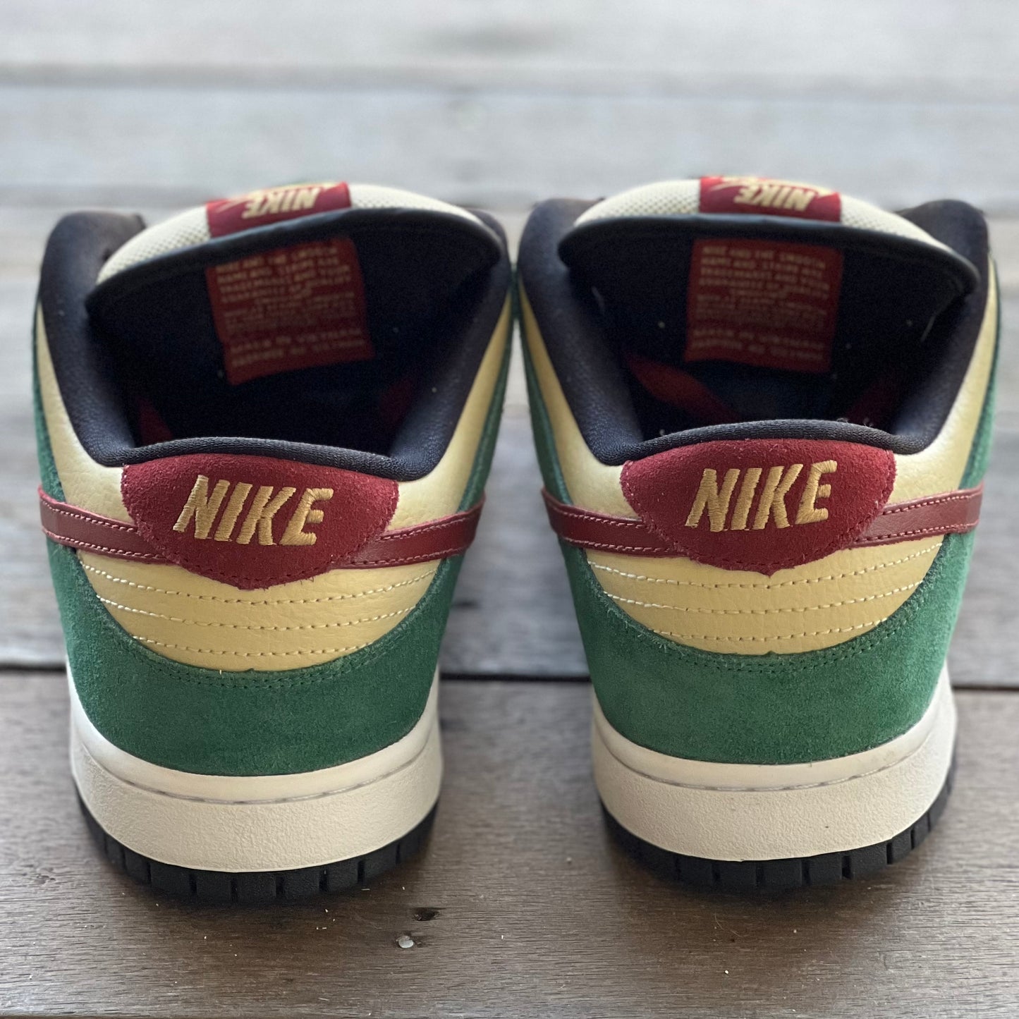 Nike SB Dunk Low Jameson Vegas Gold Size 10.5