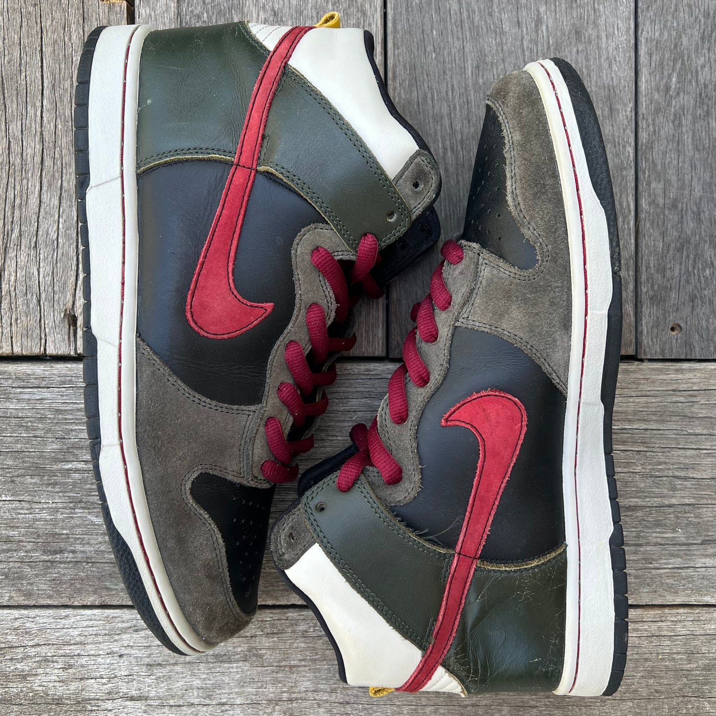 Nike SB Dunk High Boba Fett Size 11.5
