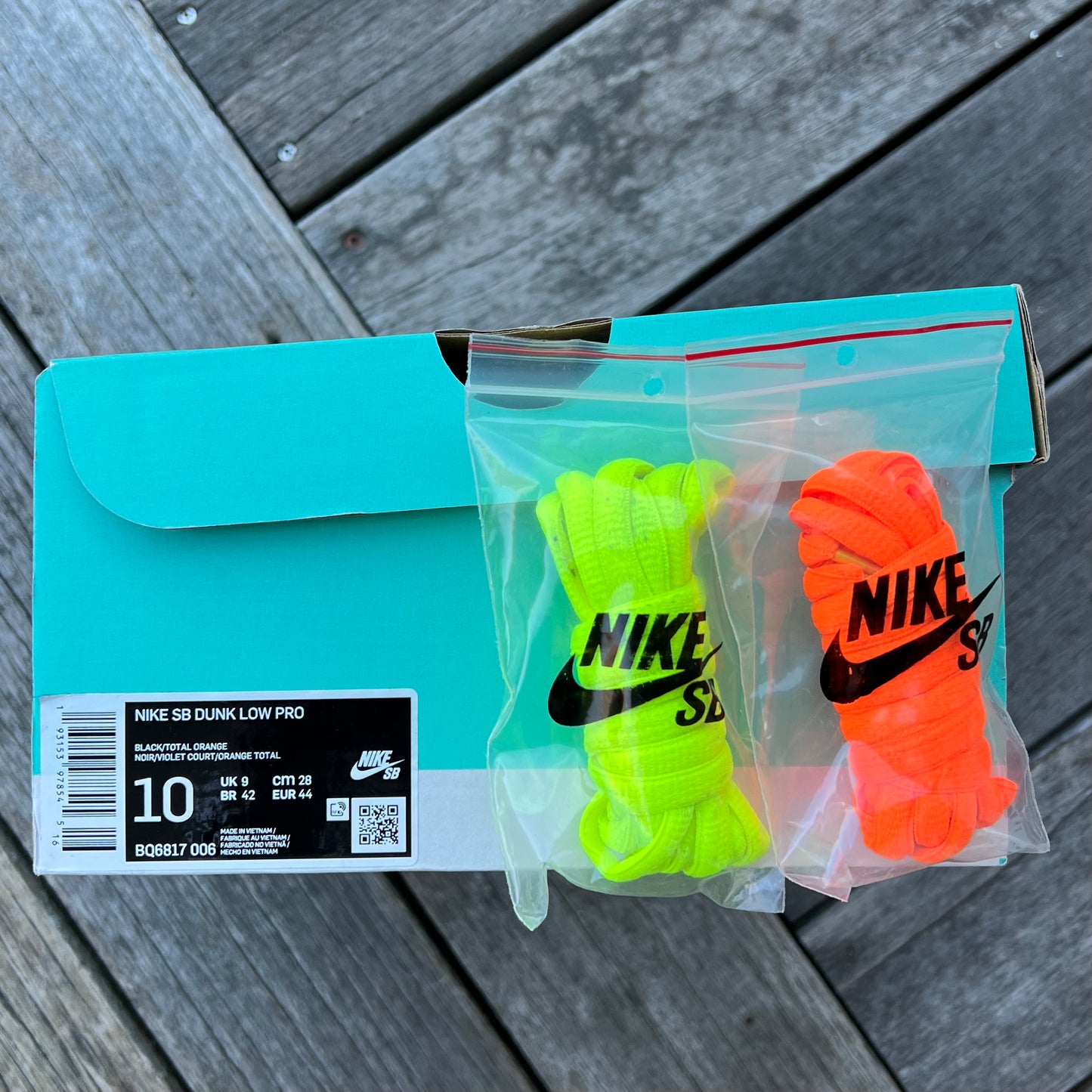 Nike SB Dunk Low Night of Mischief Size 10