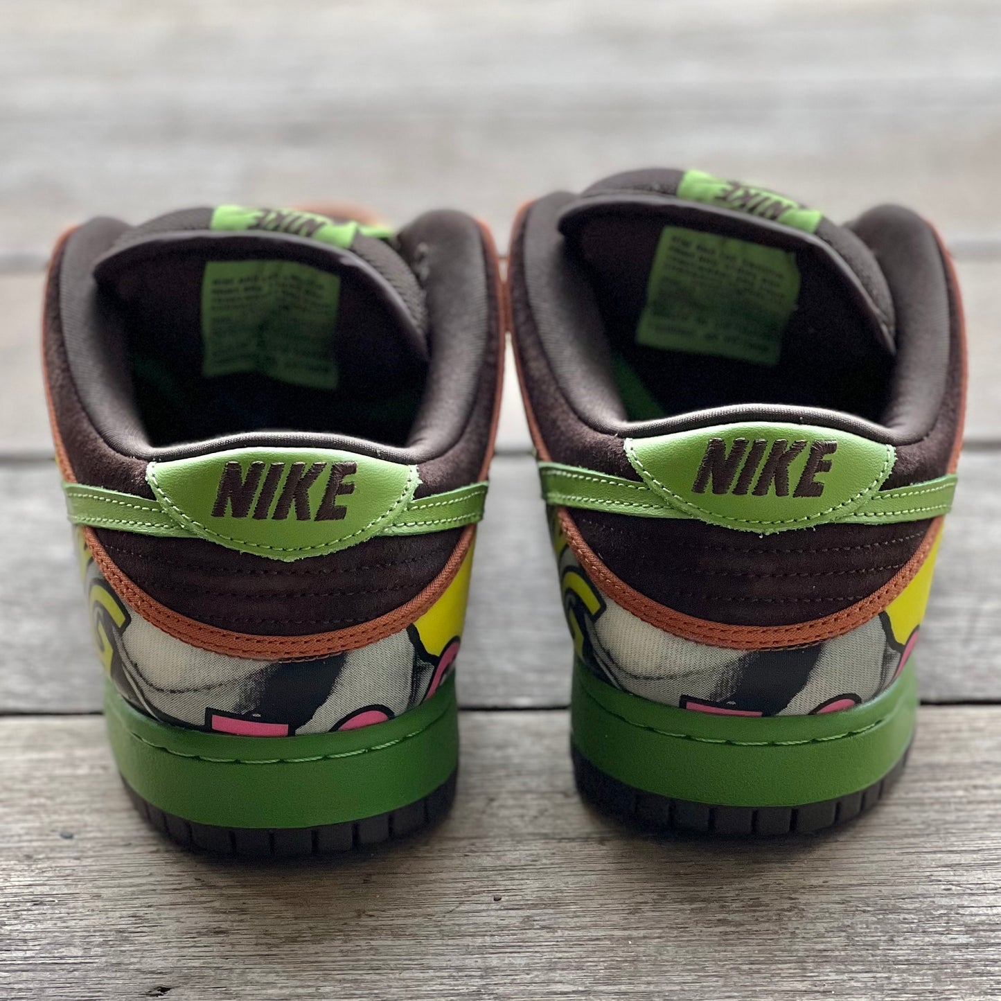 Nike SB Dunk Low De La Soul Size 9.5