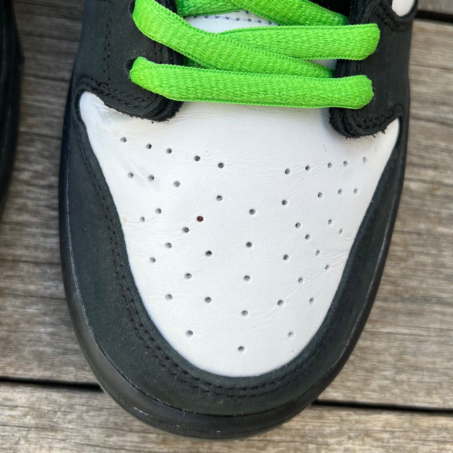 Nike SB Dunk Low Panda Pigeon Size 10