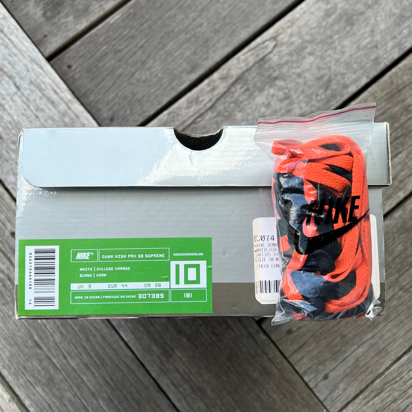 Nike SB Dunk High Orange Supreme Size 10