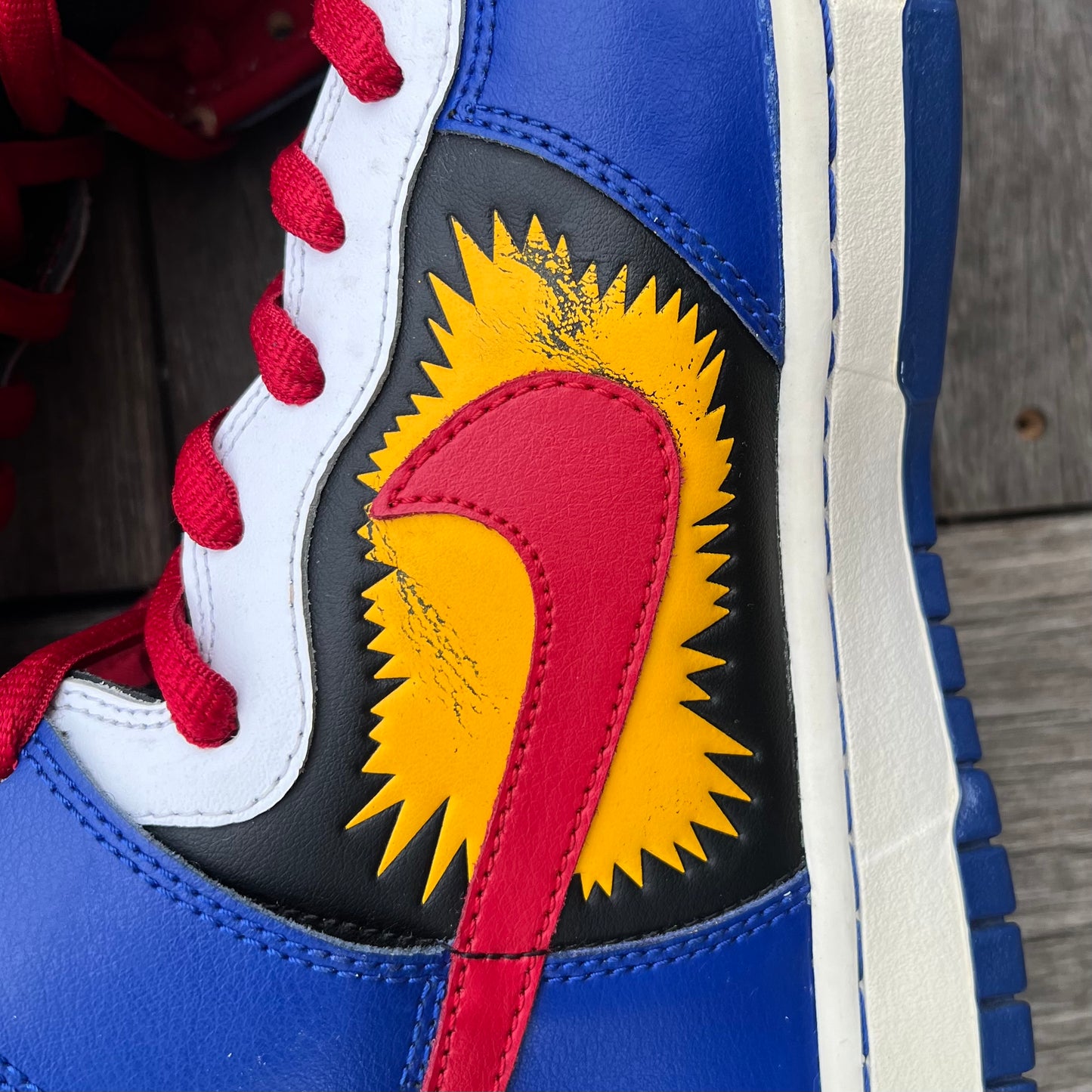 Nike SB Dunk High Comic Boom Size 10