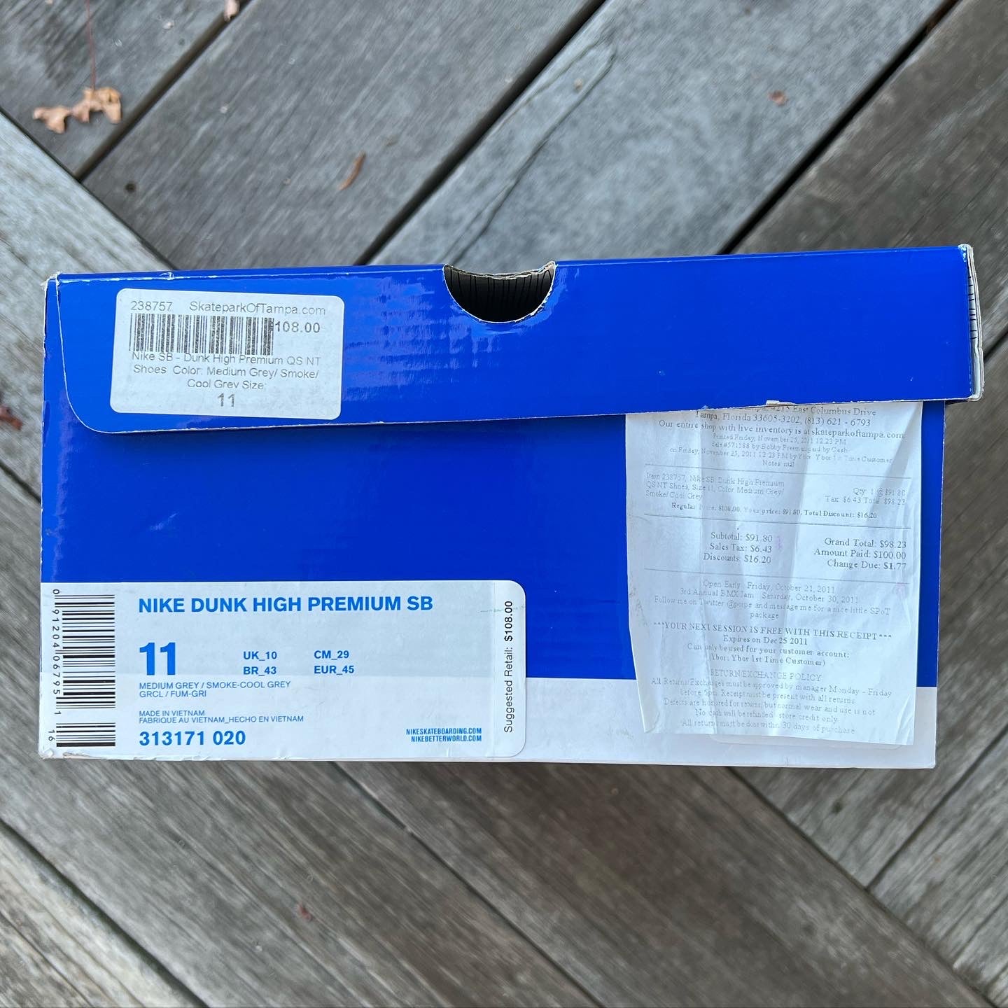 Nike SB Dunk High TaunTaun Size 11