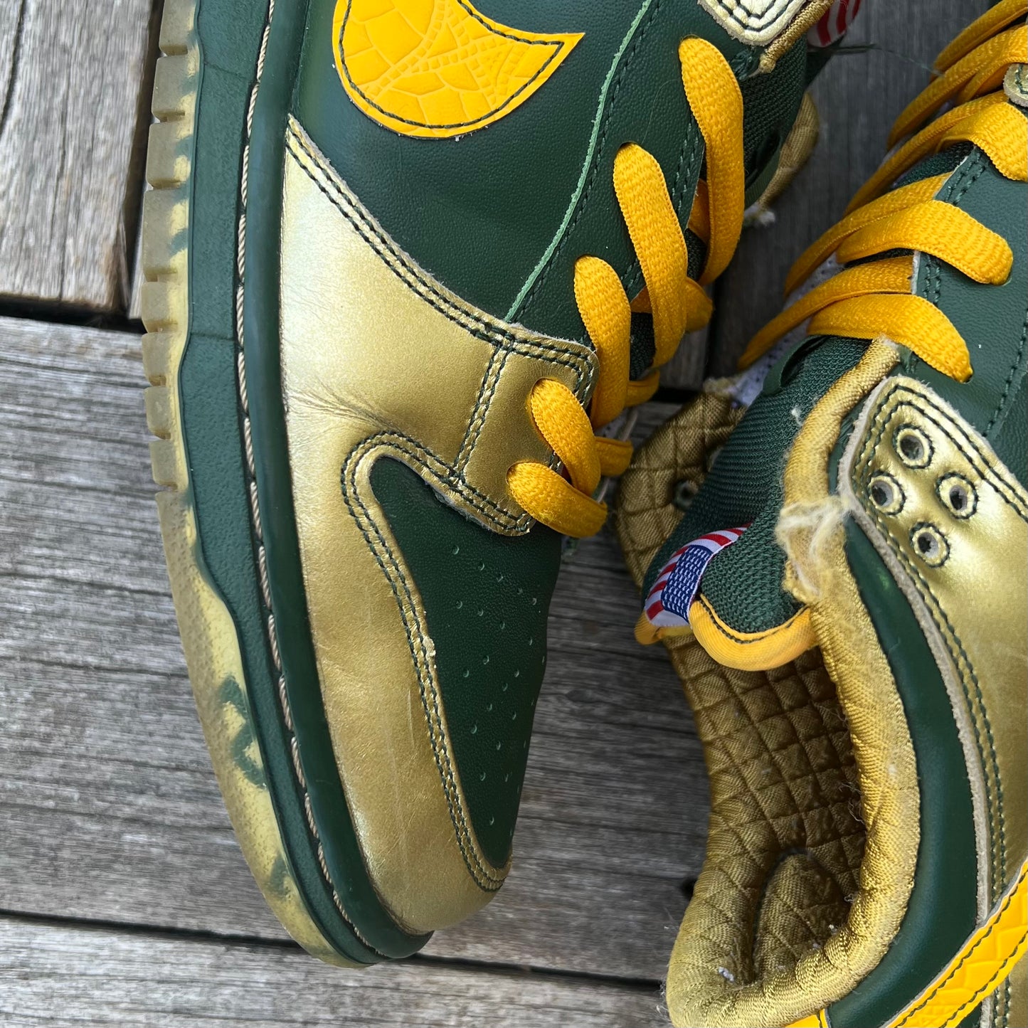 Nike SB Dunk Low Doernbecher Joey Bates Size 11