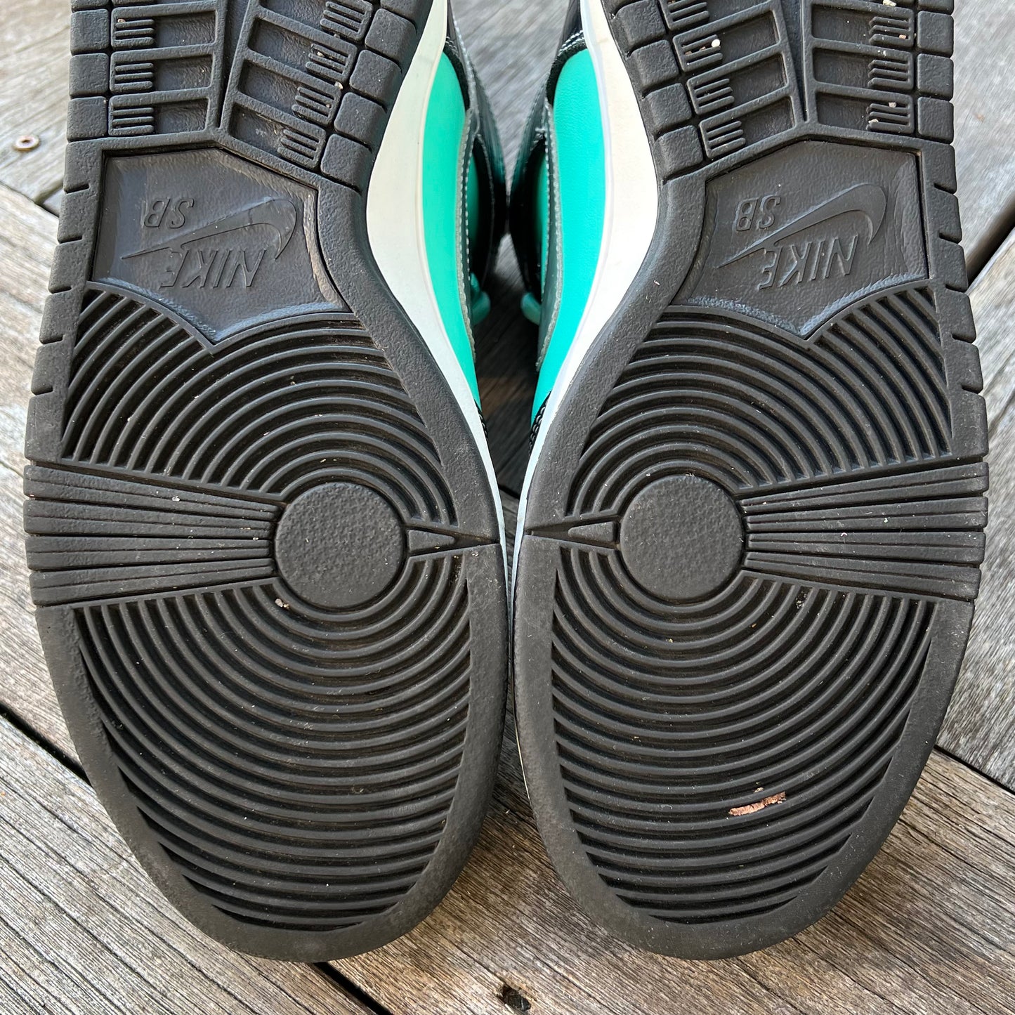 Nike SB Dunk High Tiffany Diamond Size 10.5