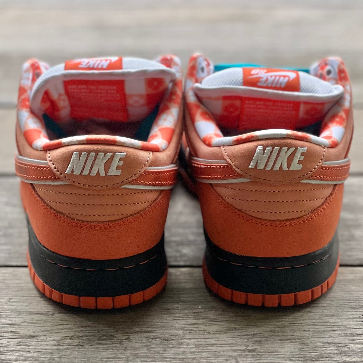 Nike SB Dunk Low Orange Lobster Size 9.5