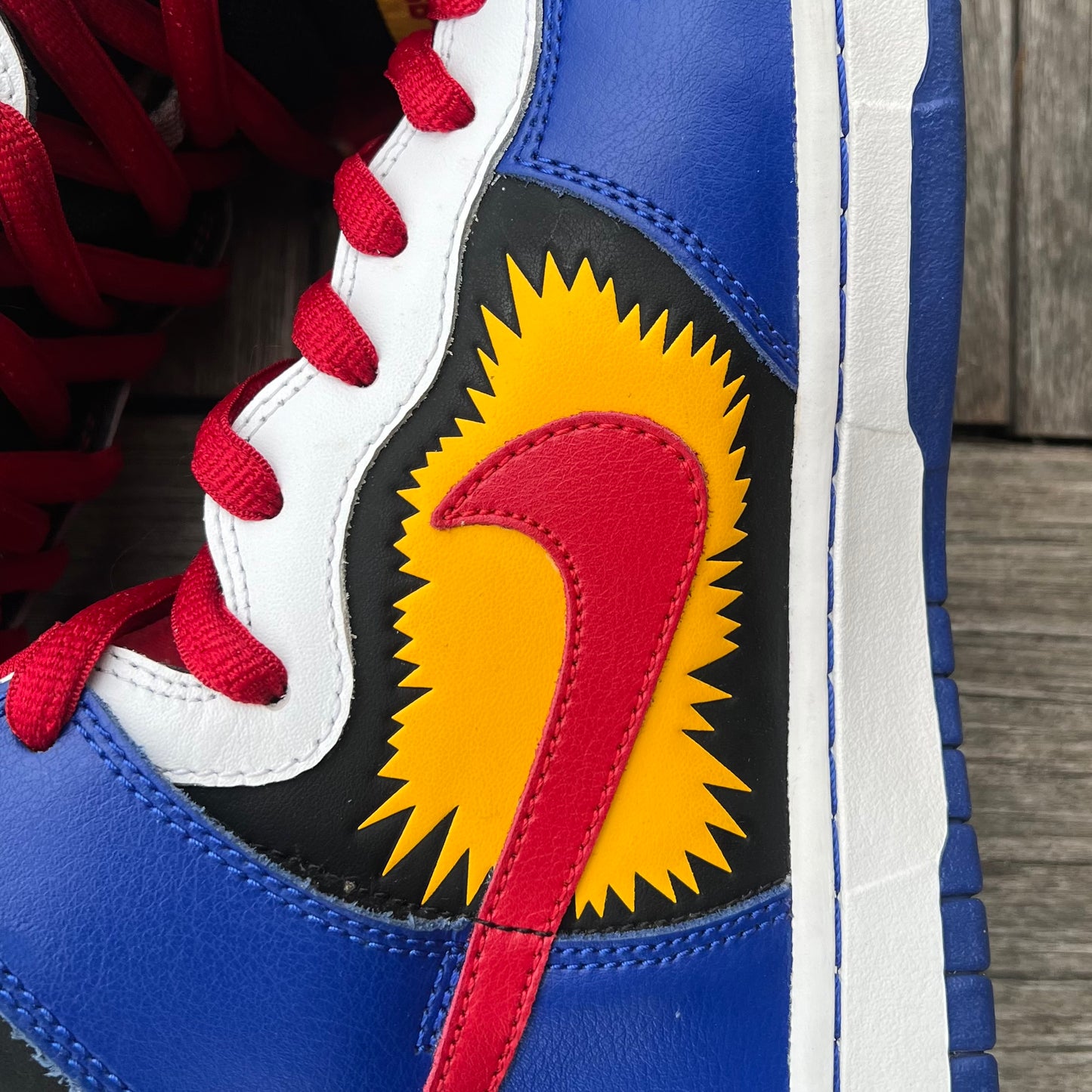 Nike SB Dunk High Comic Boom Size 10.5