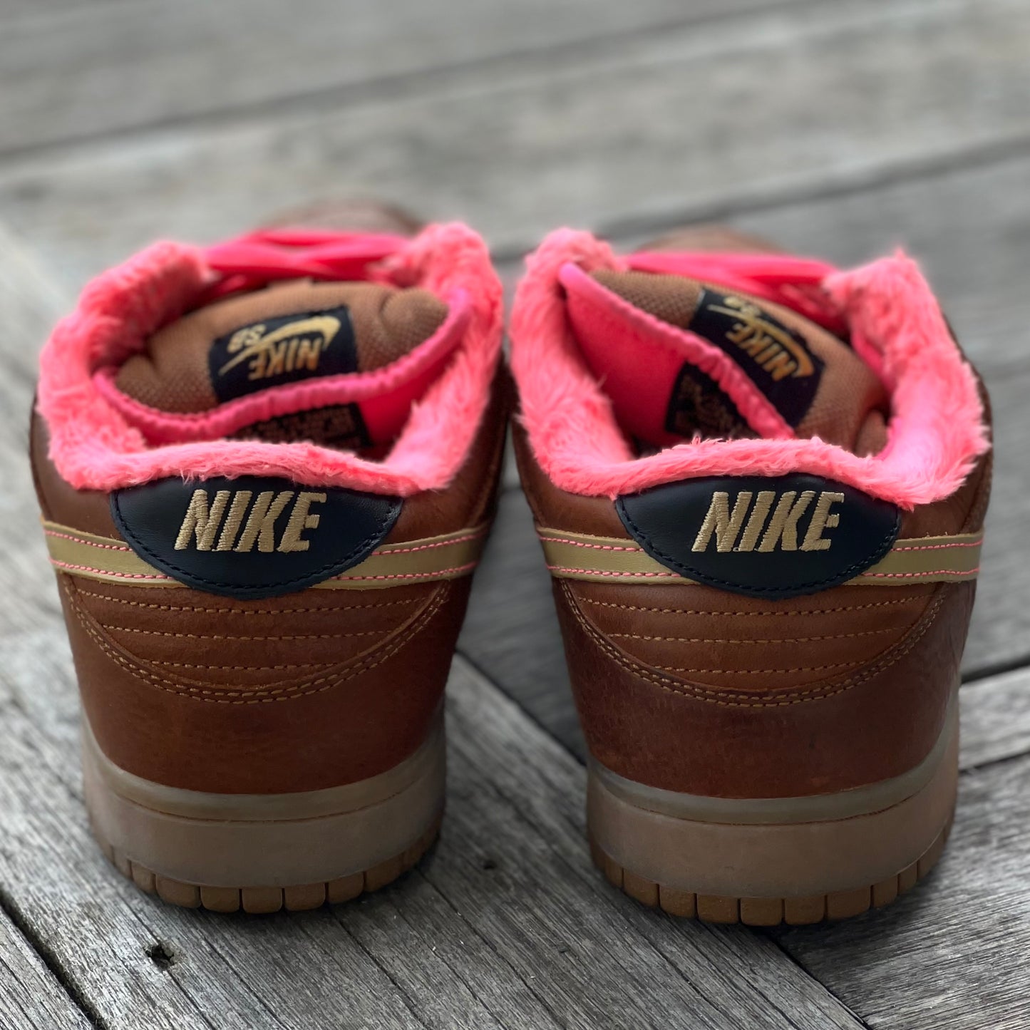 Nike SB Dunk Low Gibson Size 11