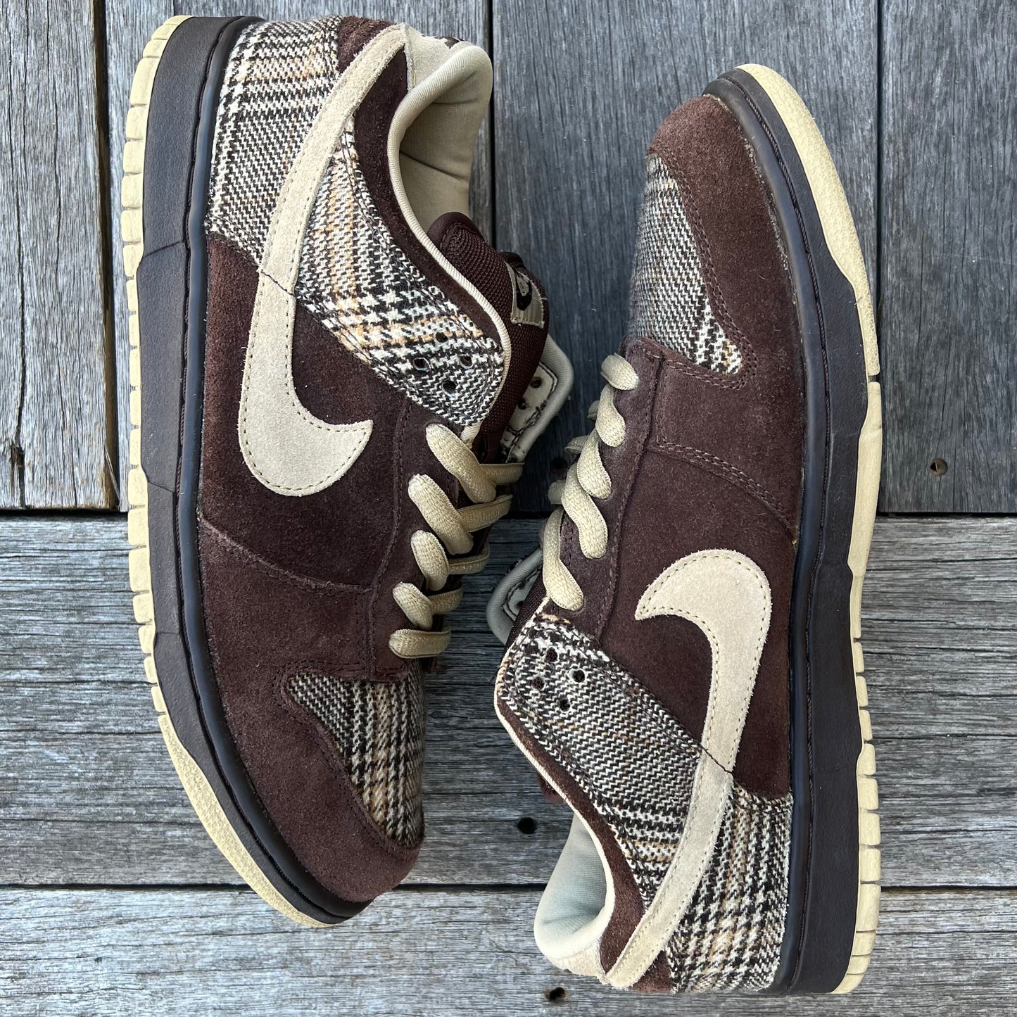 Nike SB Dunk Low Tweed Size 10.5
