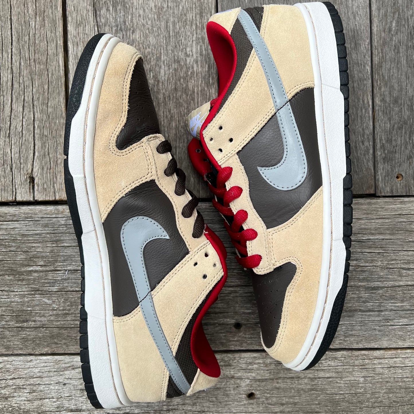 Nike SB Dunk Low Dark Chocolate Linen Size 10