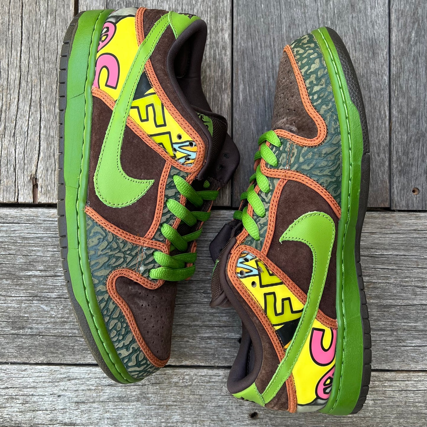 Nike SB Dunk Low De La Soul Size 10
