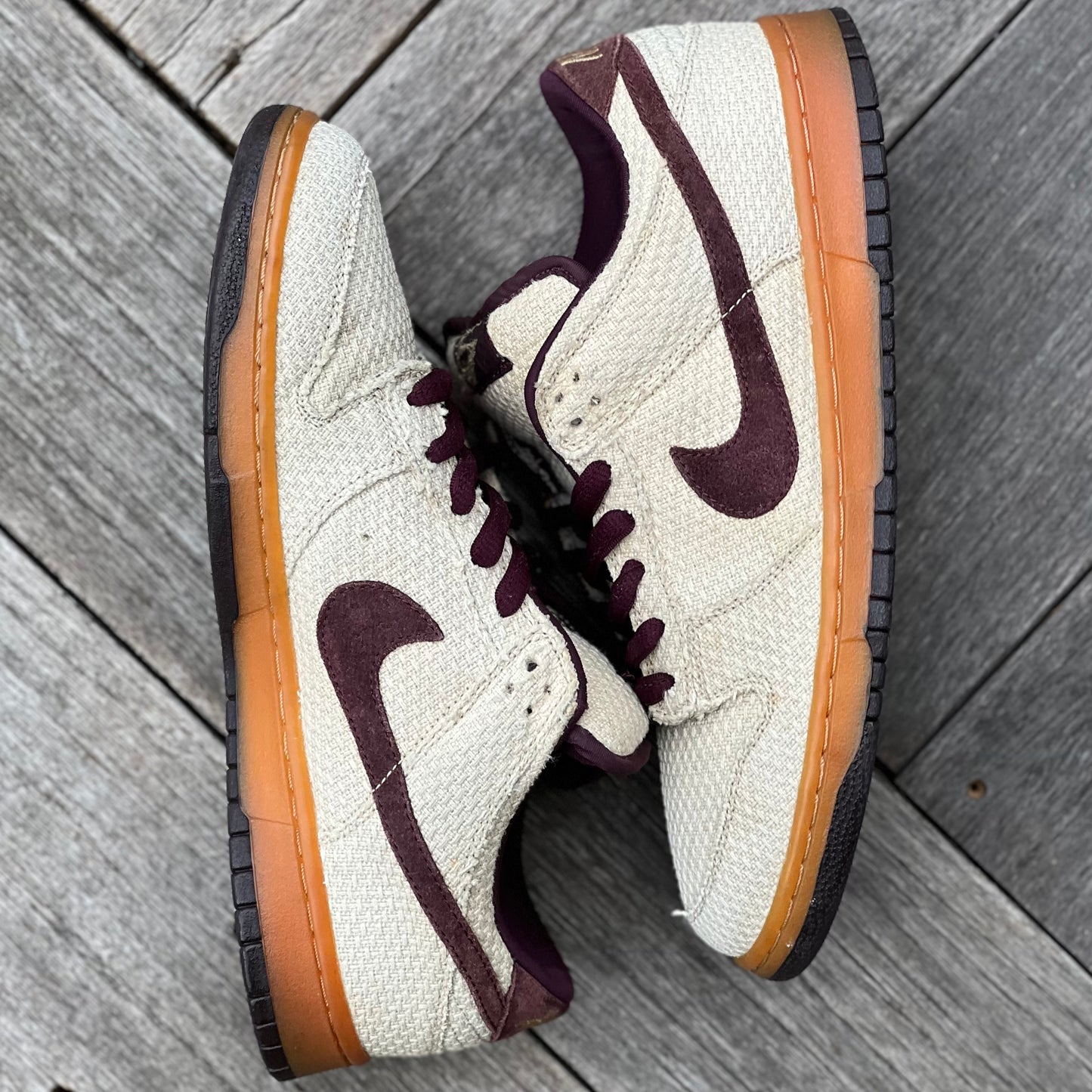Nike SB Dunk Low Red Hemp Size 10.5
