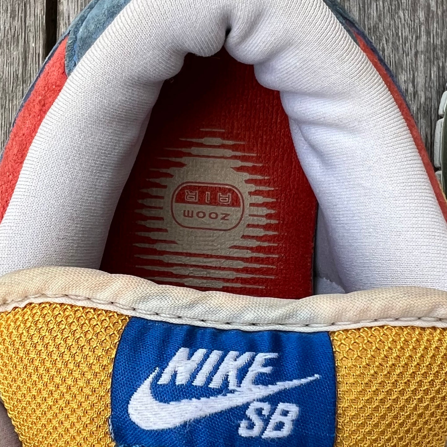 Nike SB Dunk Low Puff N Stuff Size 9