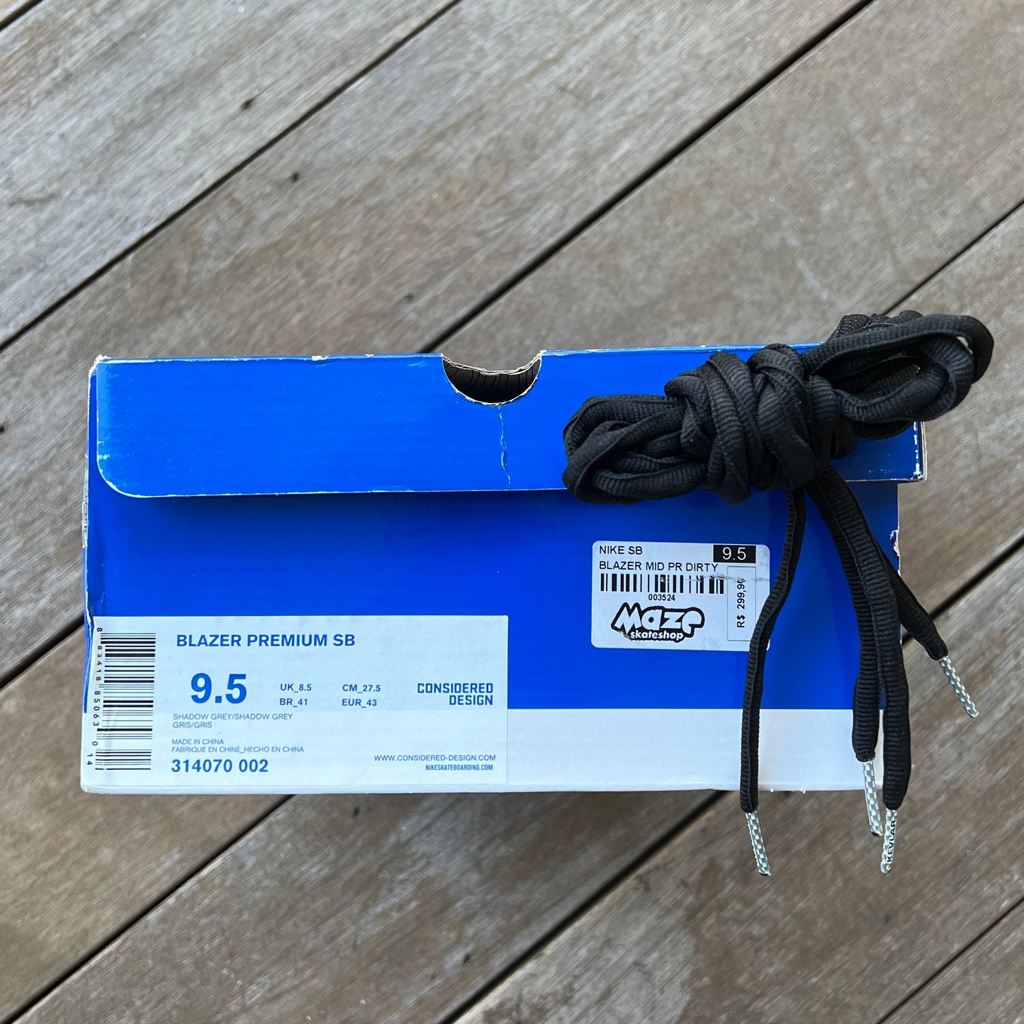 Nike SB Blazer EMB (Brazil) Dirty Money Size 9.5