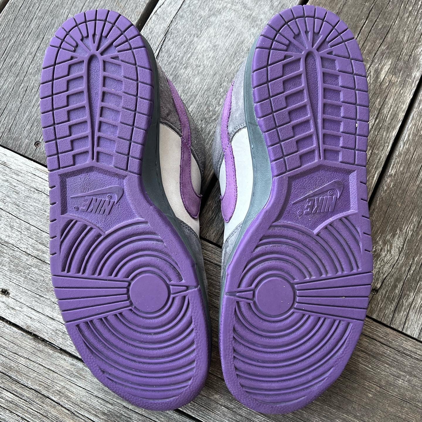 Nike SB Dunk Low Purple Pigeon Size 13