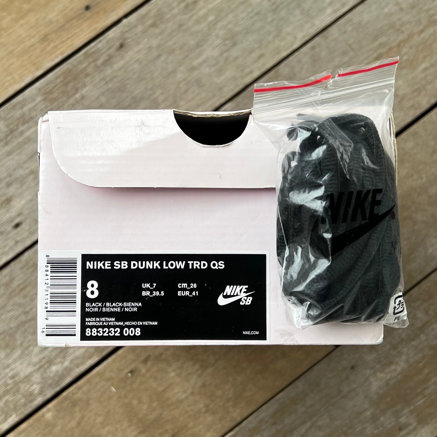 Nike SB Dunk Low Black Pigeon Size 8