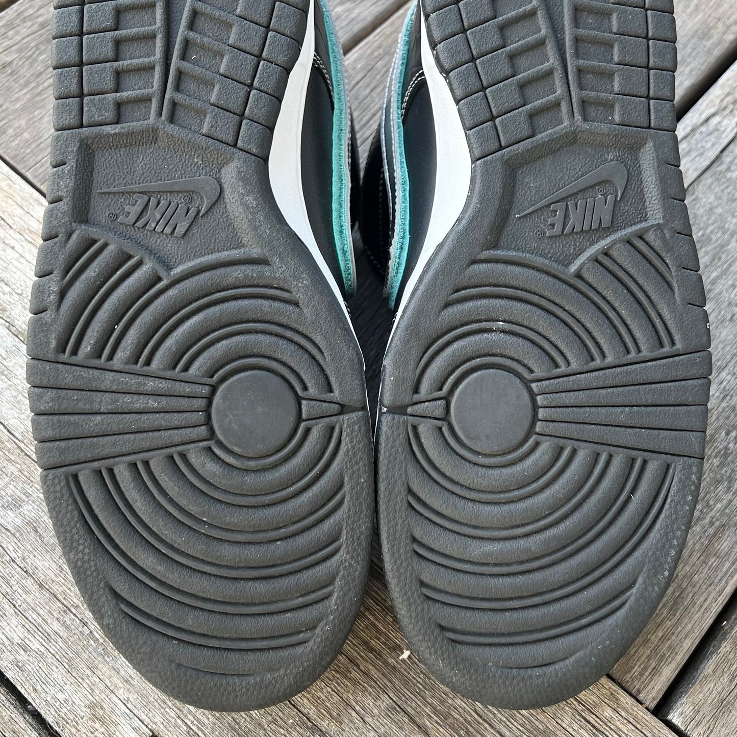 Nike SB Dunk Low Black Diamond Size 10