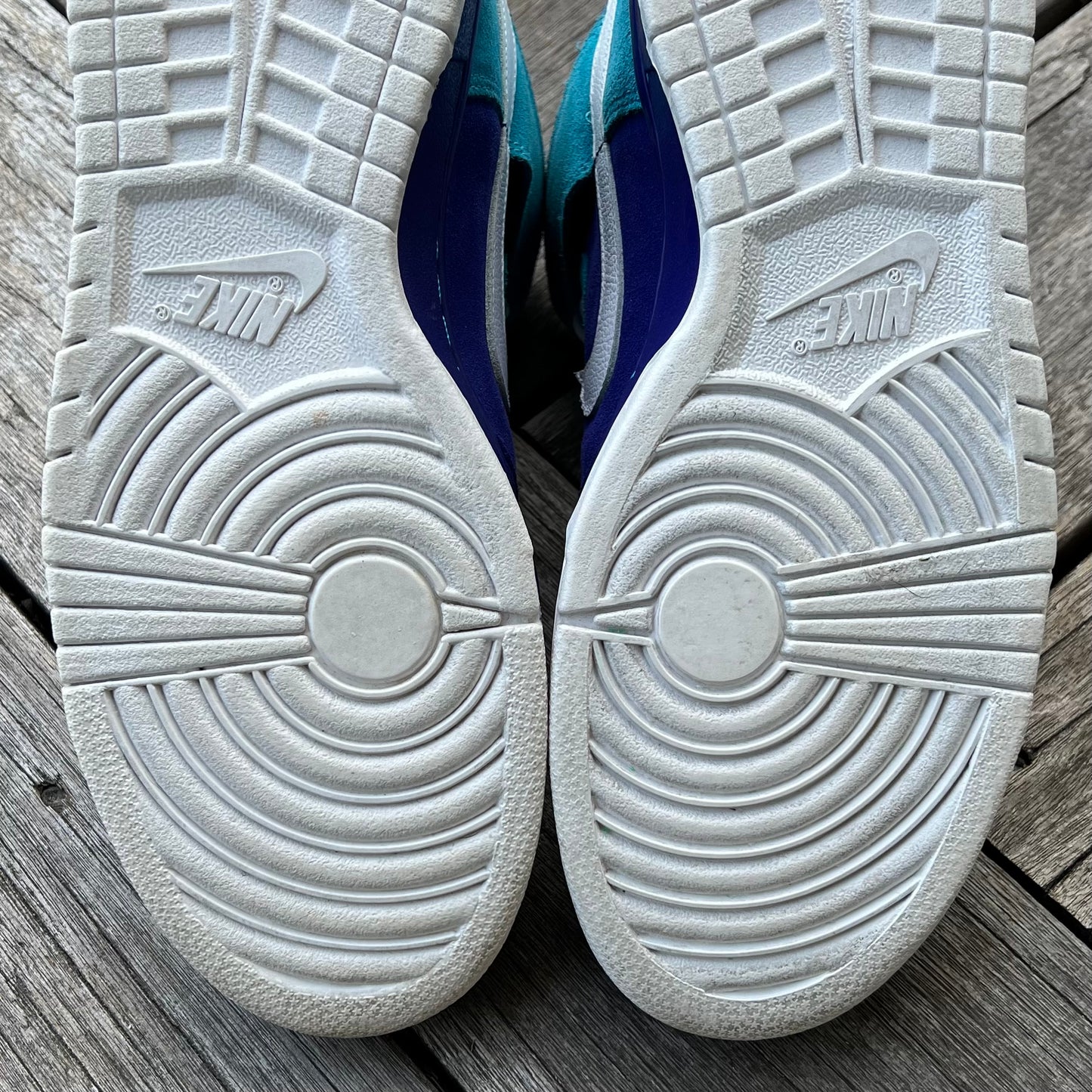 Nike SB Dunk High Oceanic Airlines Size 11