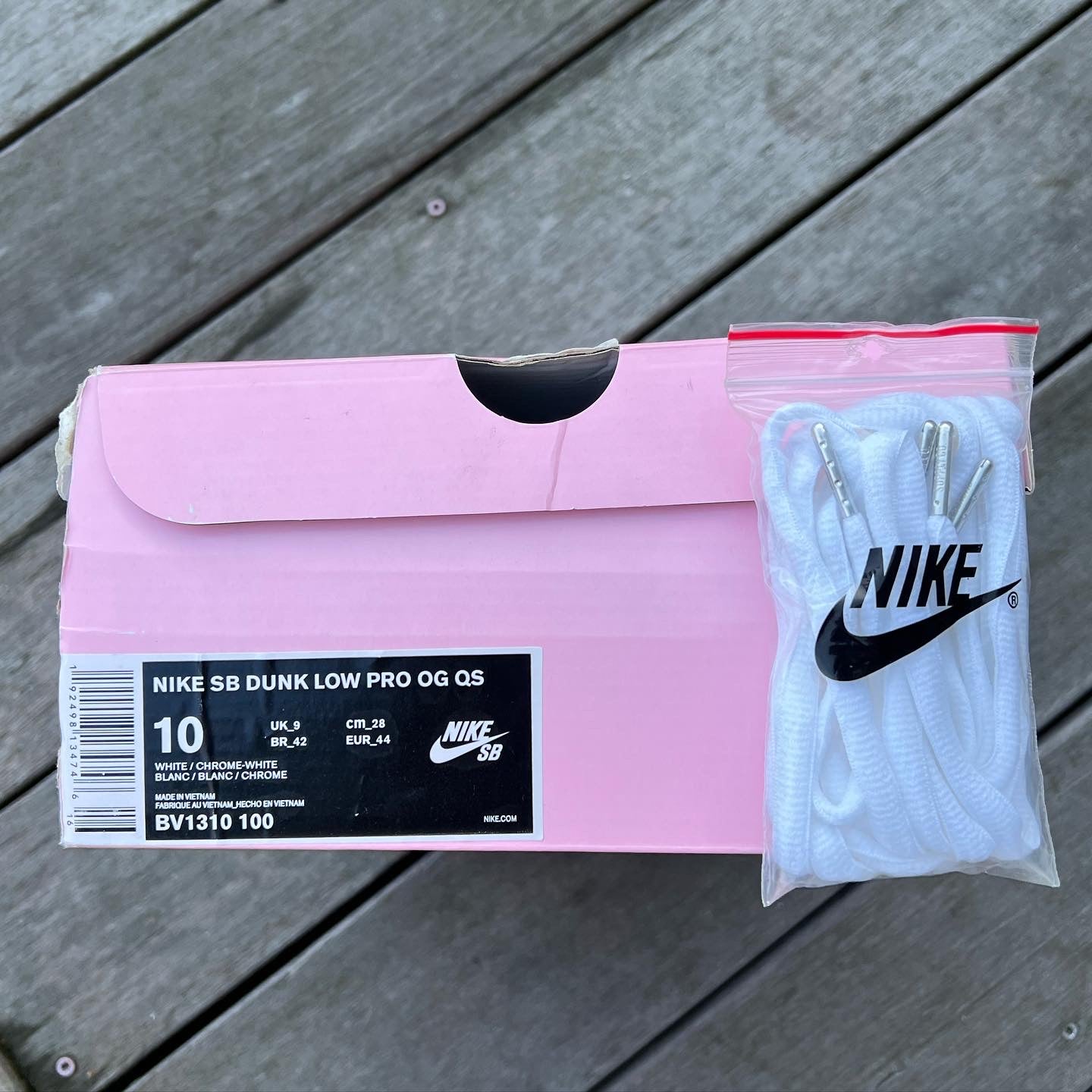 Nike SB Dunk Low White Diamond Size 10