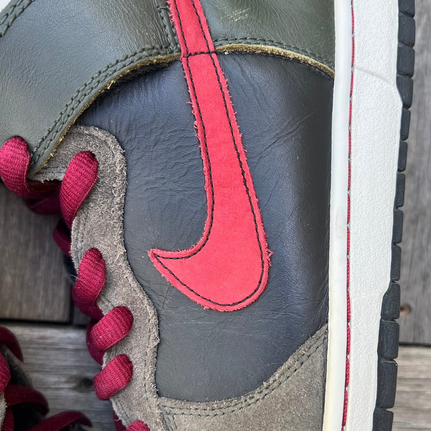 Nike SB Dunk High Boba Fett Size 11.5