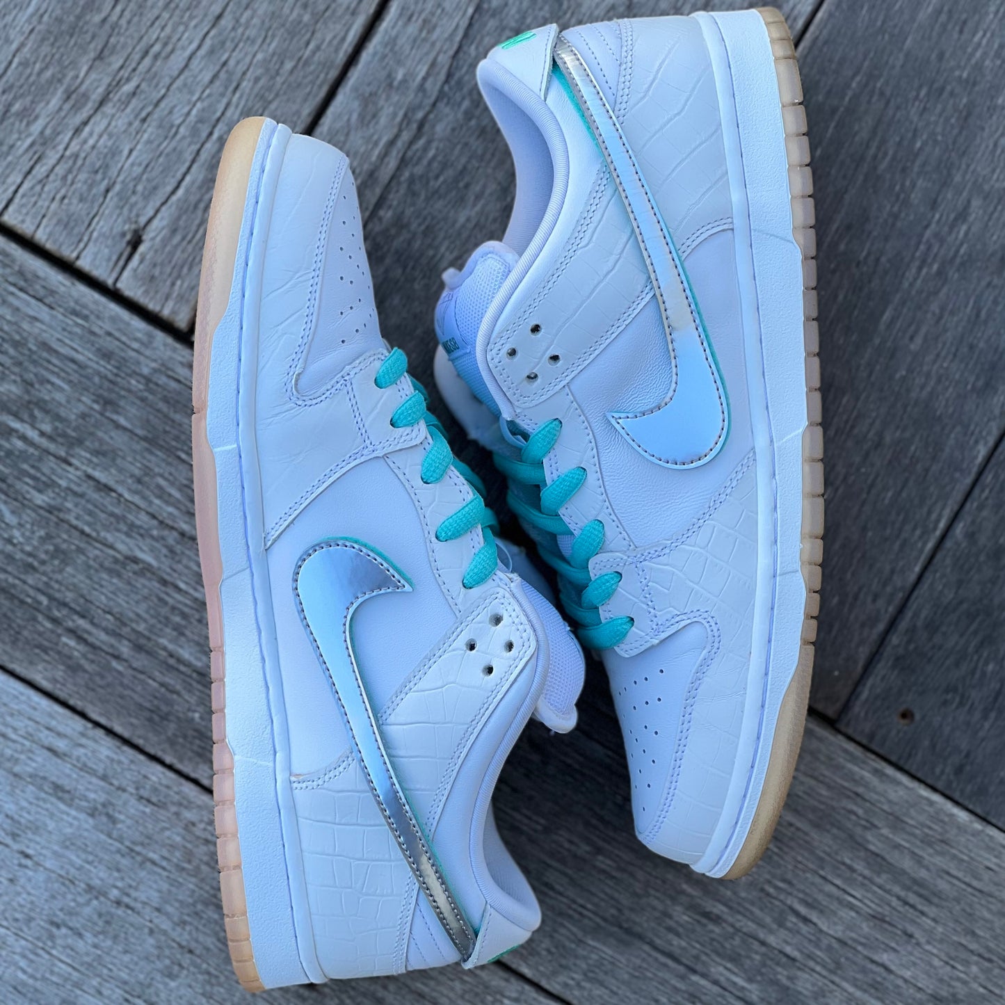 Nike SB Dunk Low White Diamond Size 11.5
