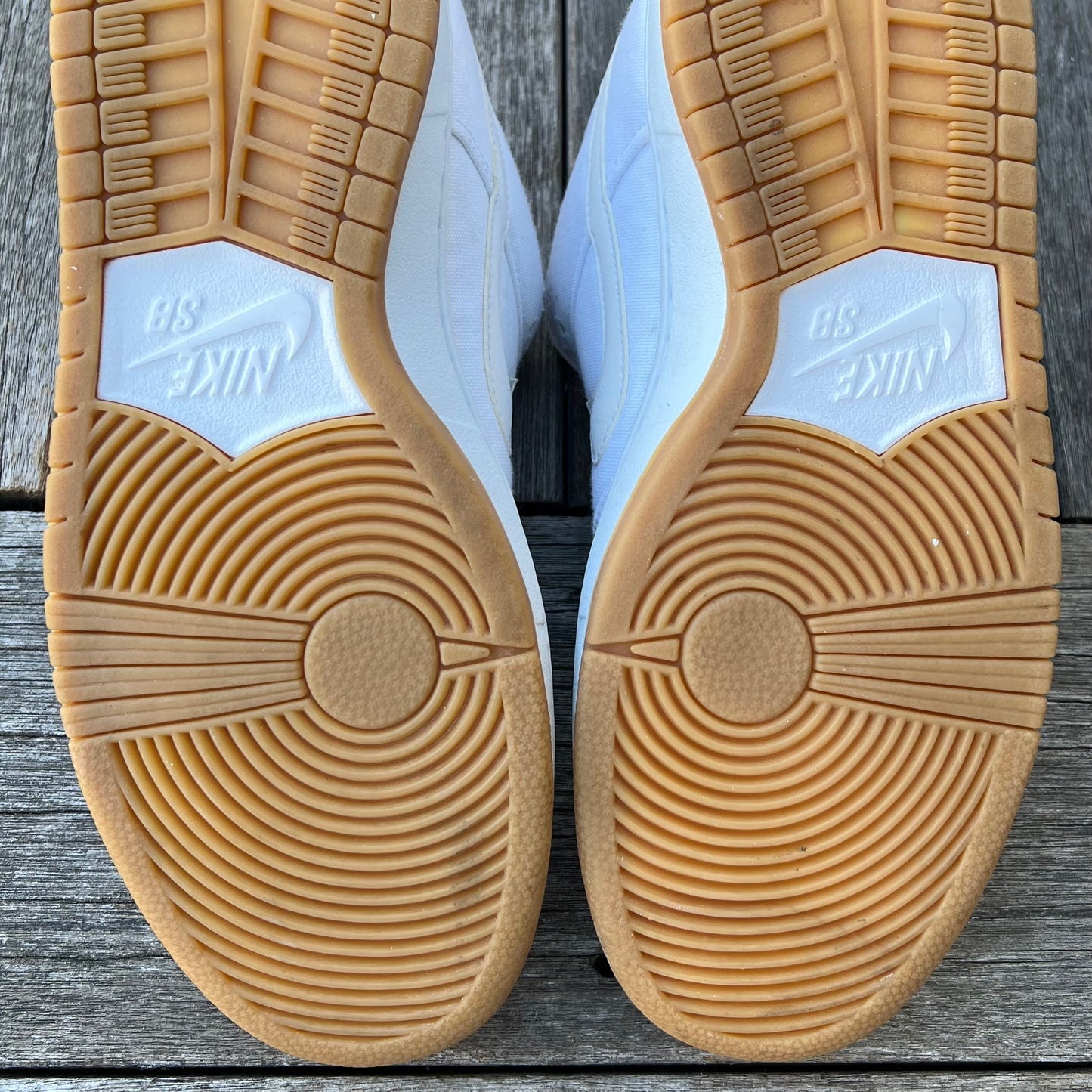 Nike SB Dunk Low Tokyo Retro Size 9.5