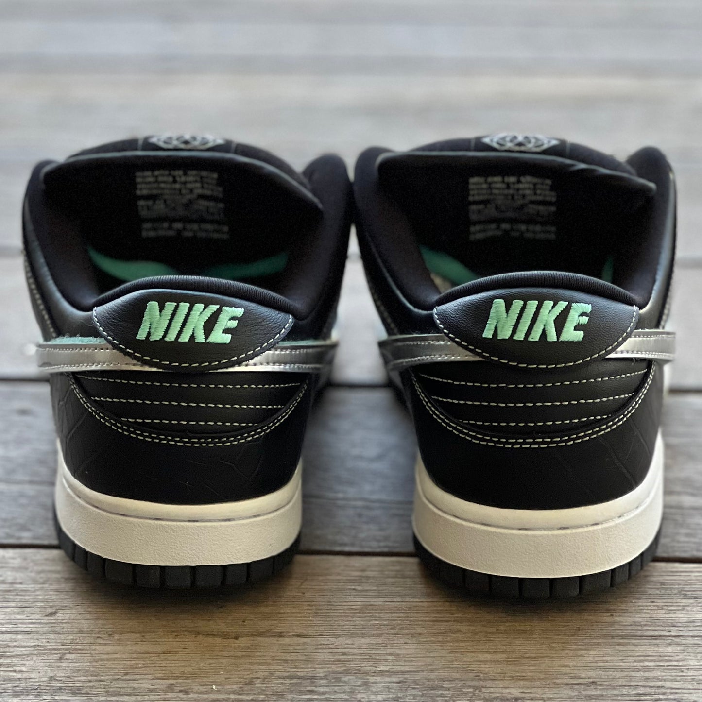Nike SB Dunk Low Black Diamond Size 10.5