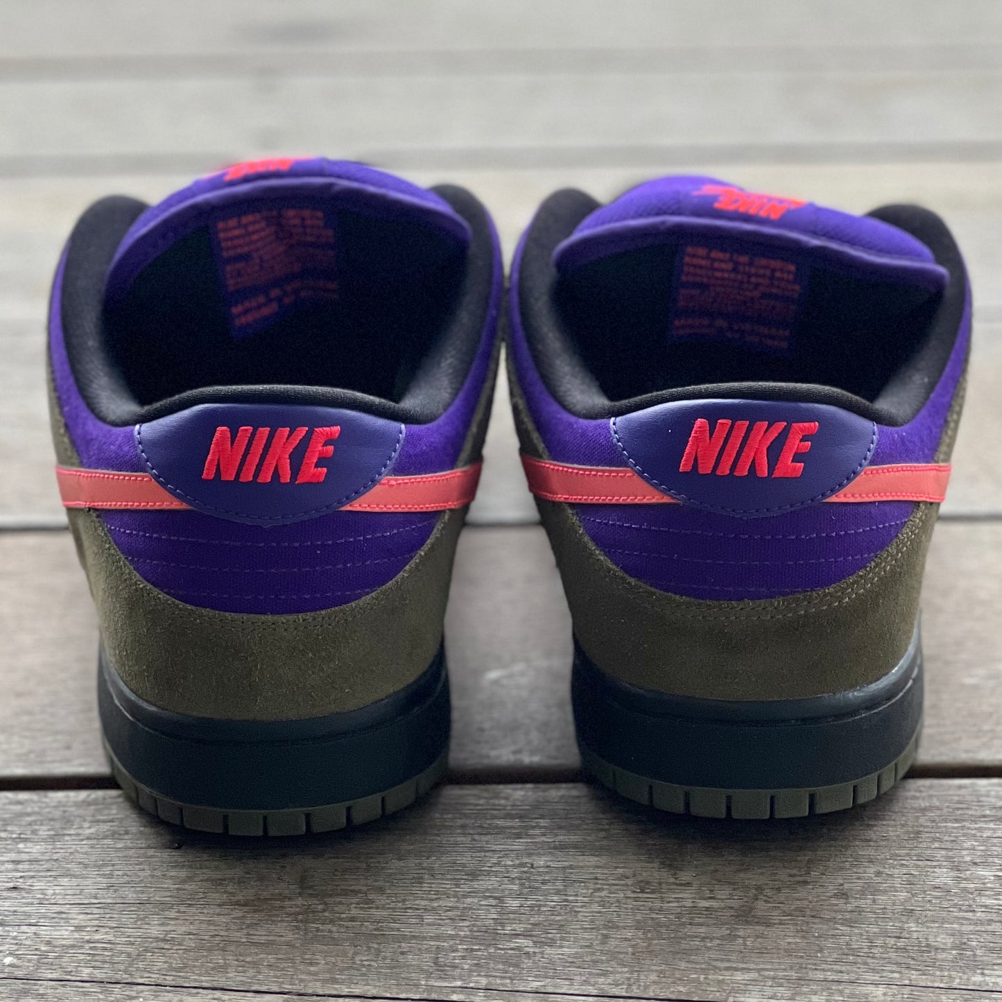 Nike SB Dunk Low Medium Olive Atomic Purple Size 13