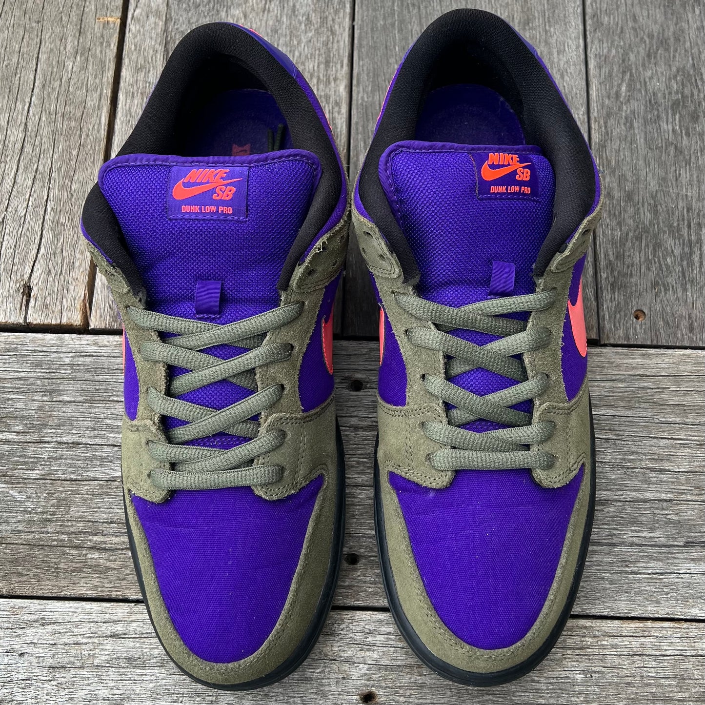 Nike SB Dunk Low Medium Olive Atomic Purple Size 13