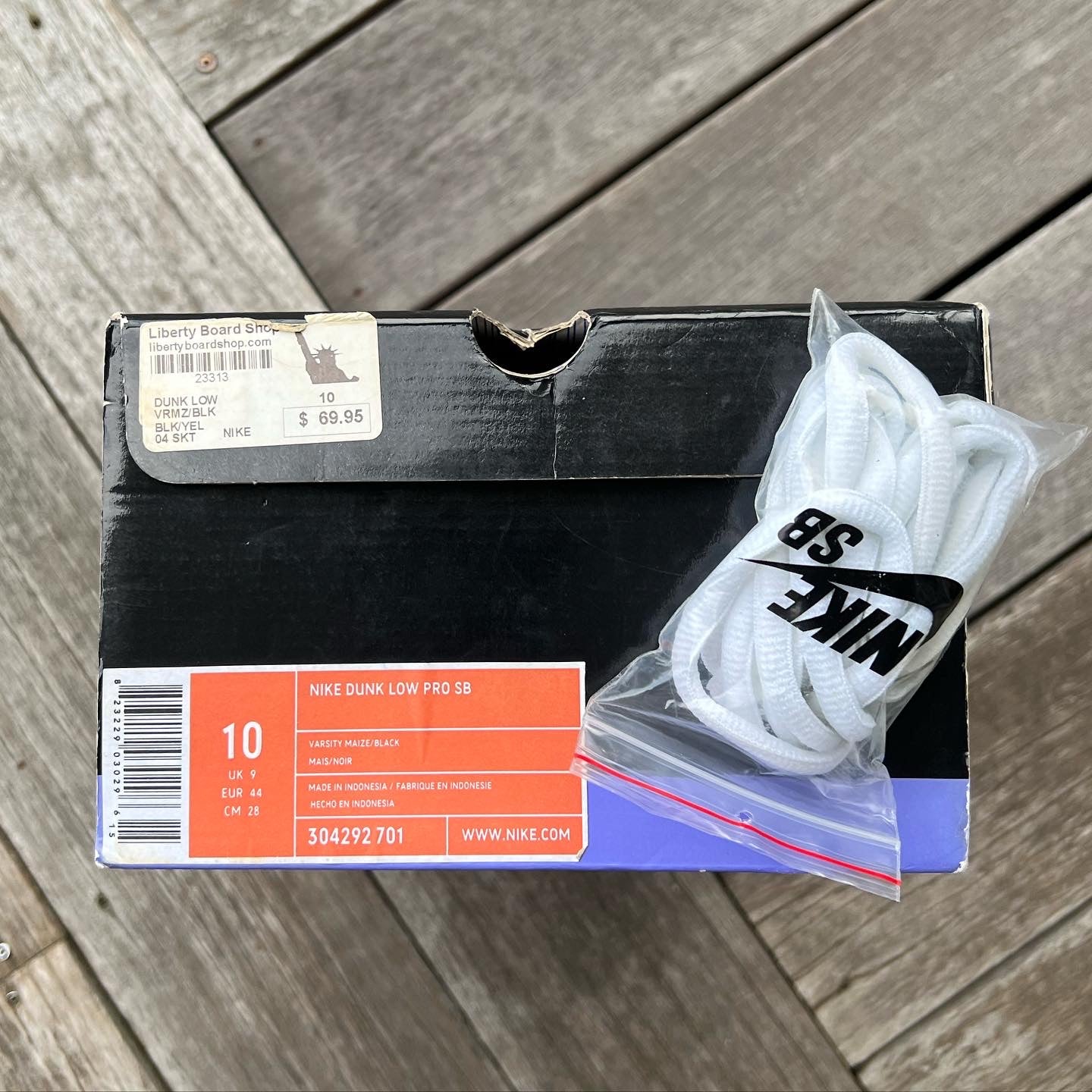 Nike SB Dunk Low BIC Size 10