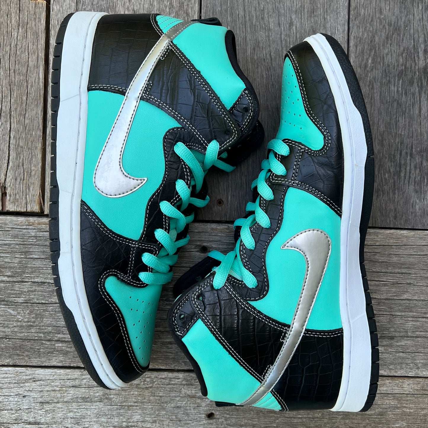 Nike SB Dunk High Tiffany Diamond Size 12