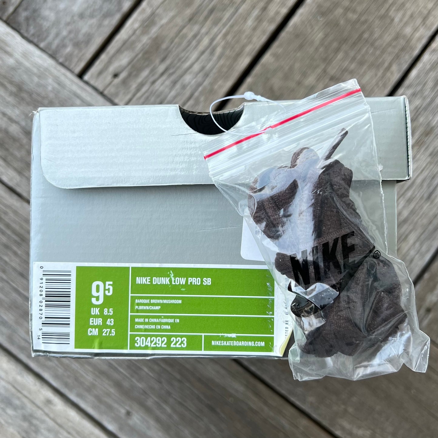 Nike SB Dunk Low Tweed Size 9.5