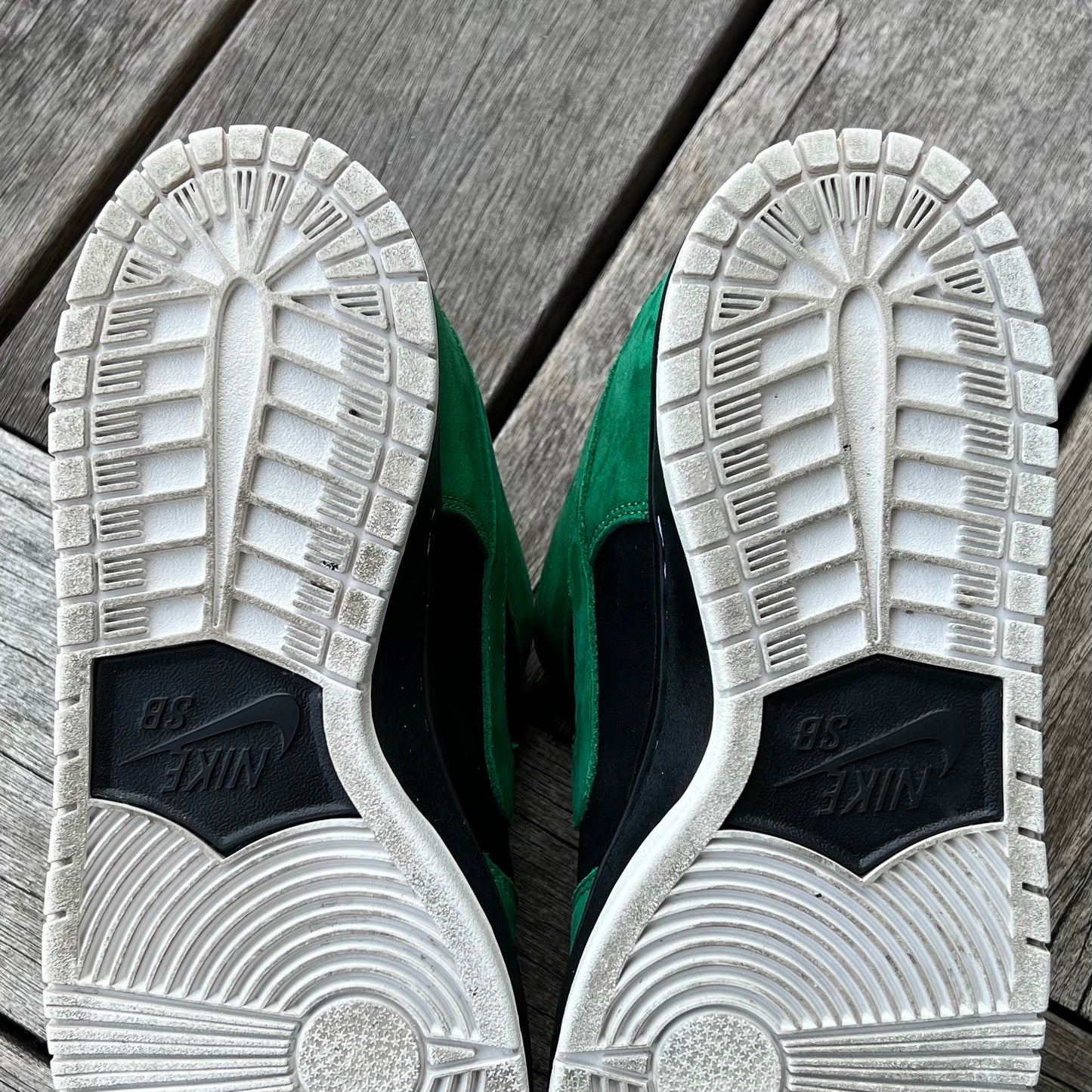 Nike SB Dunk Low Green Lantern Size 9.5