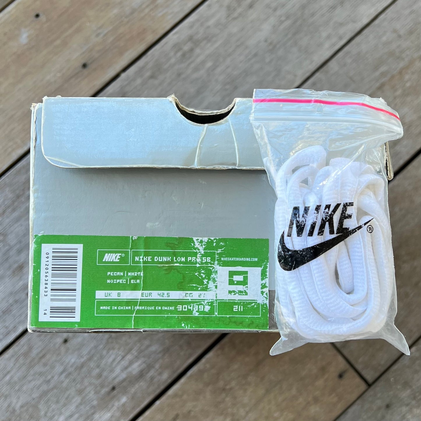 Nike SB Dunk Low Cali Size 9