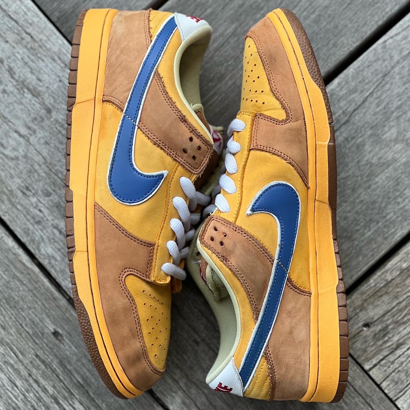 Nike SB Dunk Low Newcastle Brown Ale Size 12