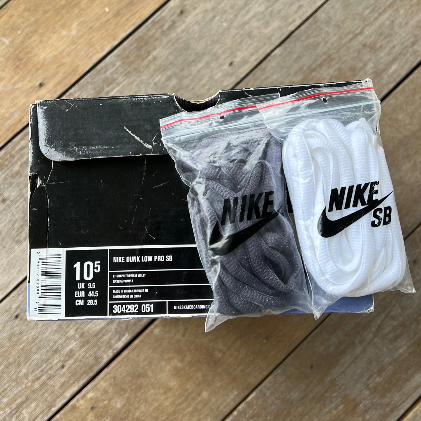 Nike SB Dunk Low Purple Pigeon Size 10.5