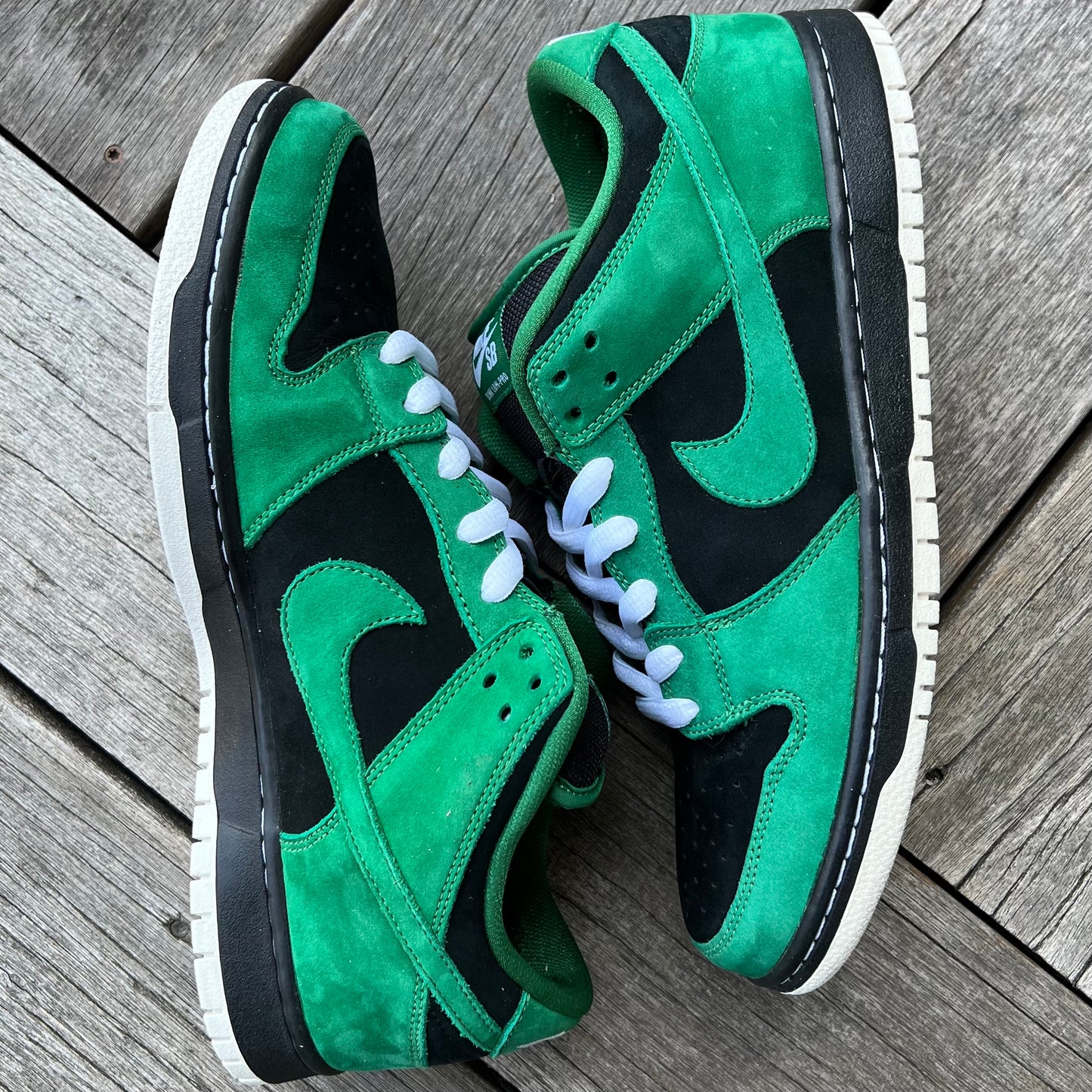 Nike SB Dunk Low Green Lantern Size 9.5