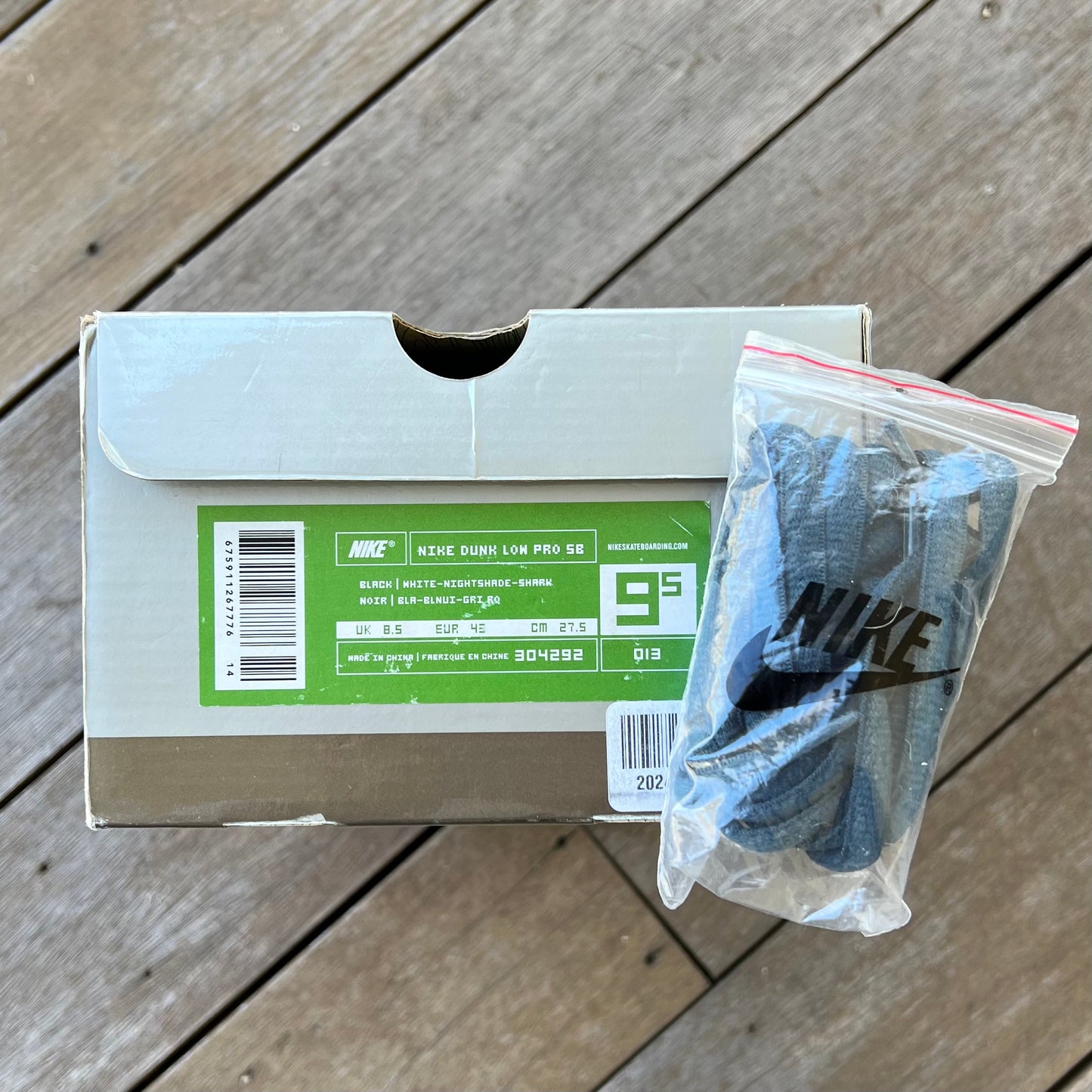 Nike SB Dunk Low Futura Size 9.5