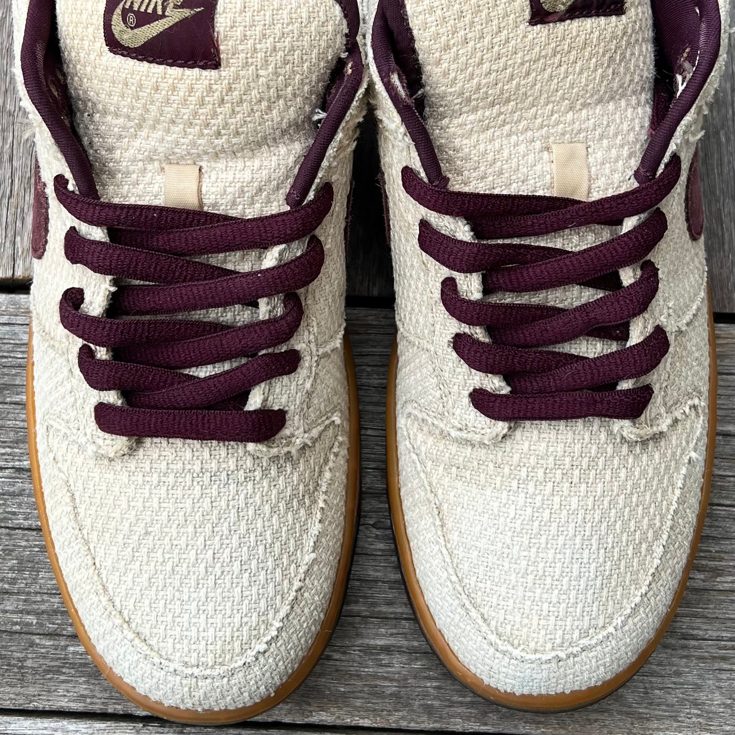 Nike SB Dunk Low Red Hemp Size 10.5