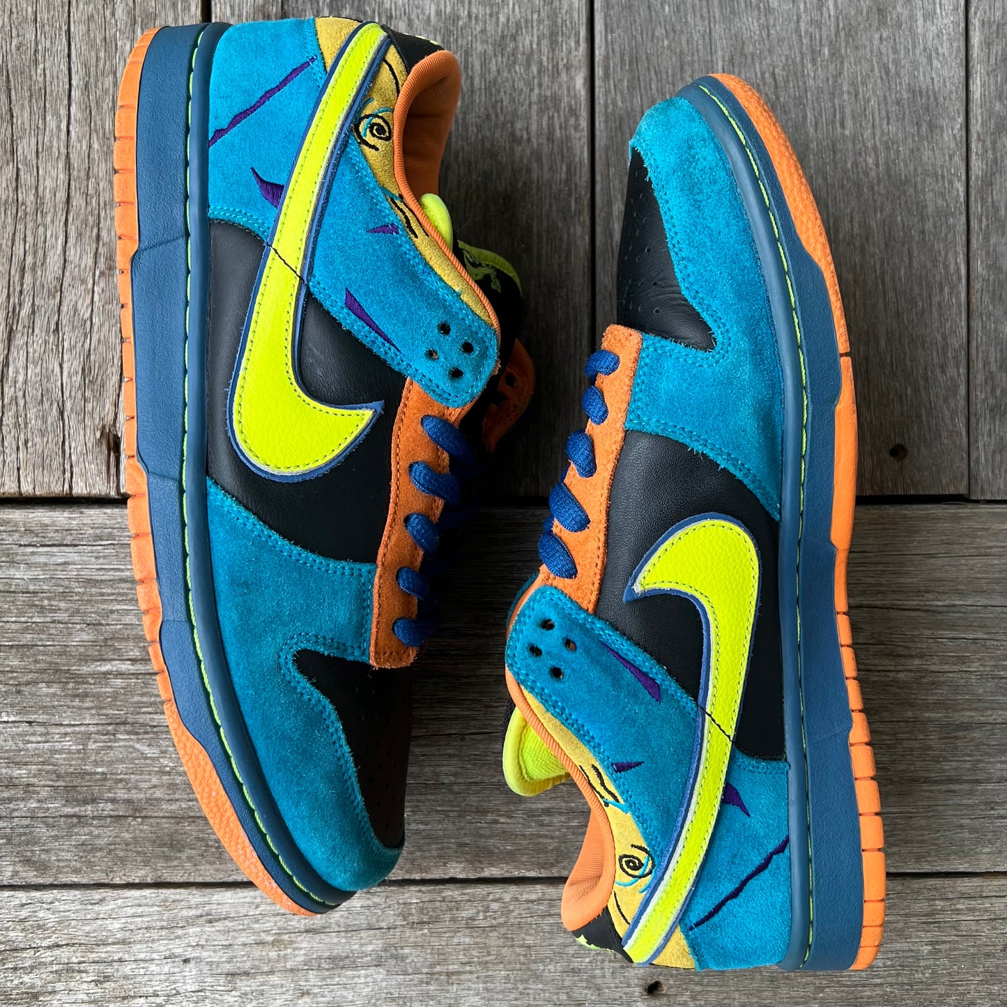 Nike SB Dunk Low Skate or Die SAMPLE Size 9