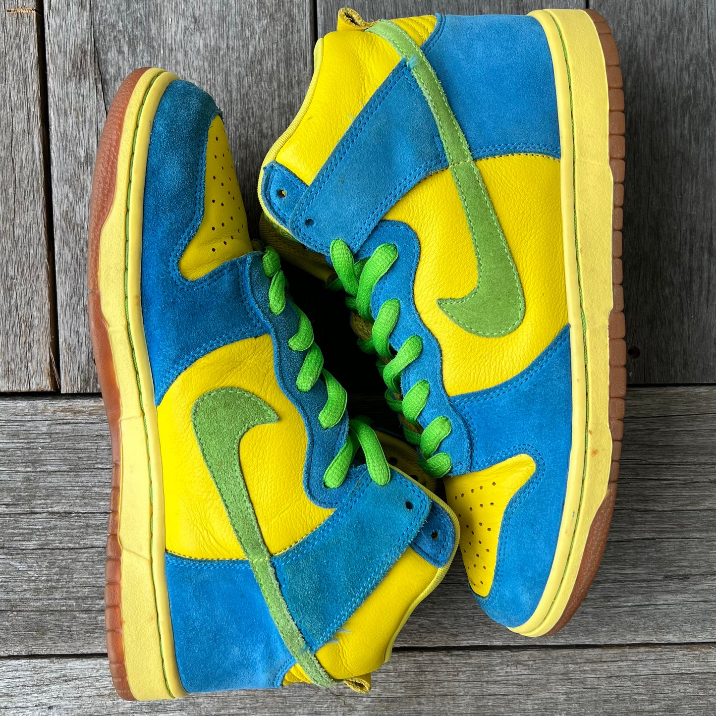 Nike SB Dunk High Marge Simpson Size 9