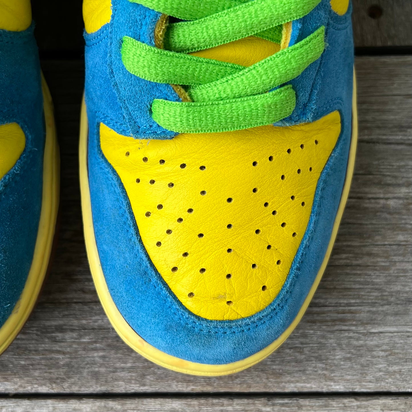 Nike SB Dunk High Marge Simpson Size 9