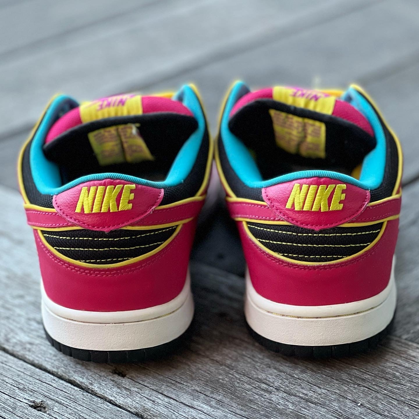 Nike SB Dunk Low Miss PacMan Size 10.5