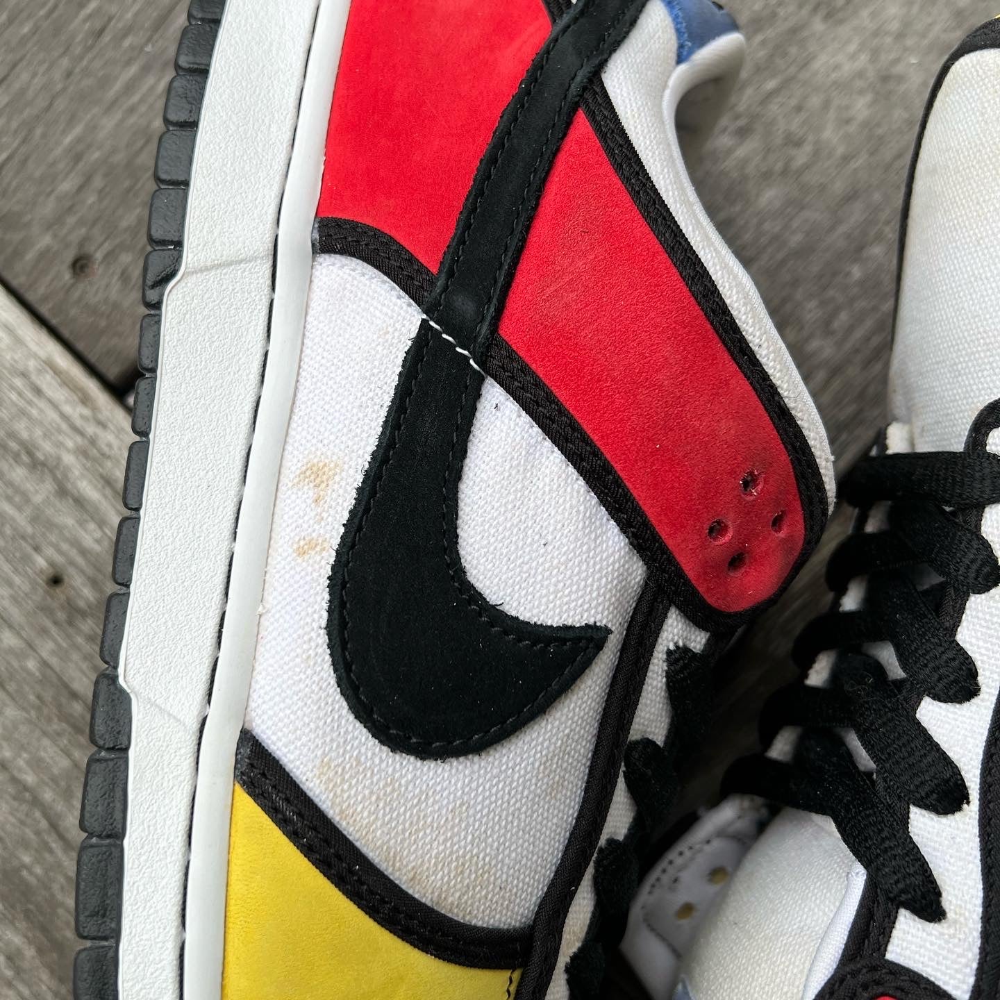Nike SB Dunk Low Piet Mondrain Size 12