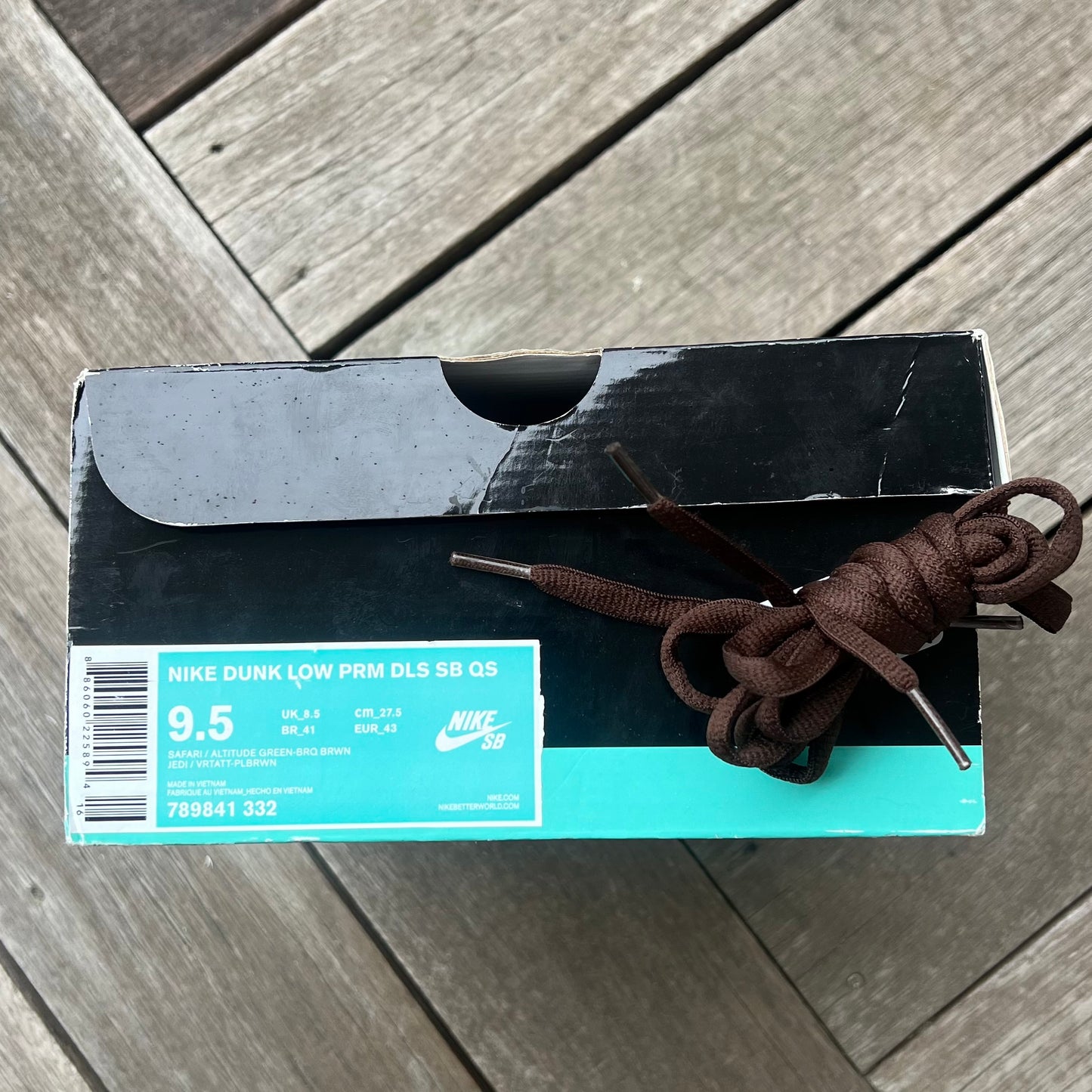 Nike SB Dunk Low De La Soul Size 9.5