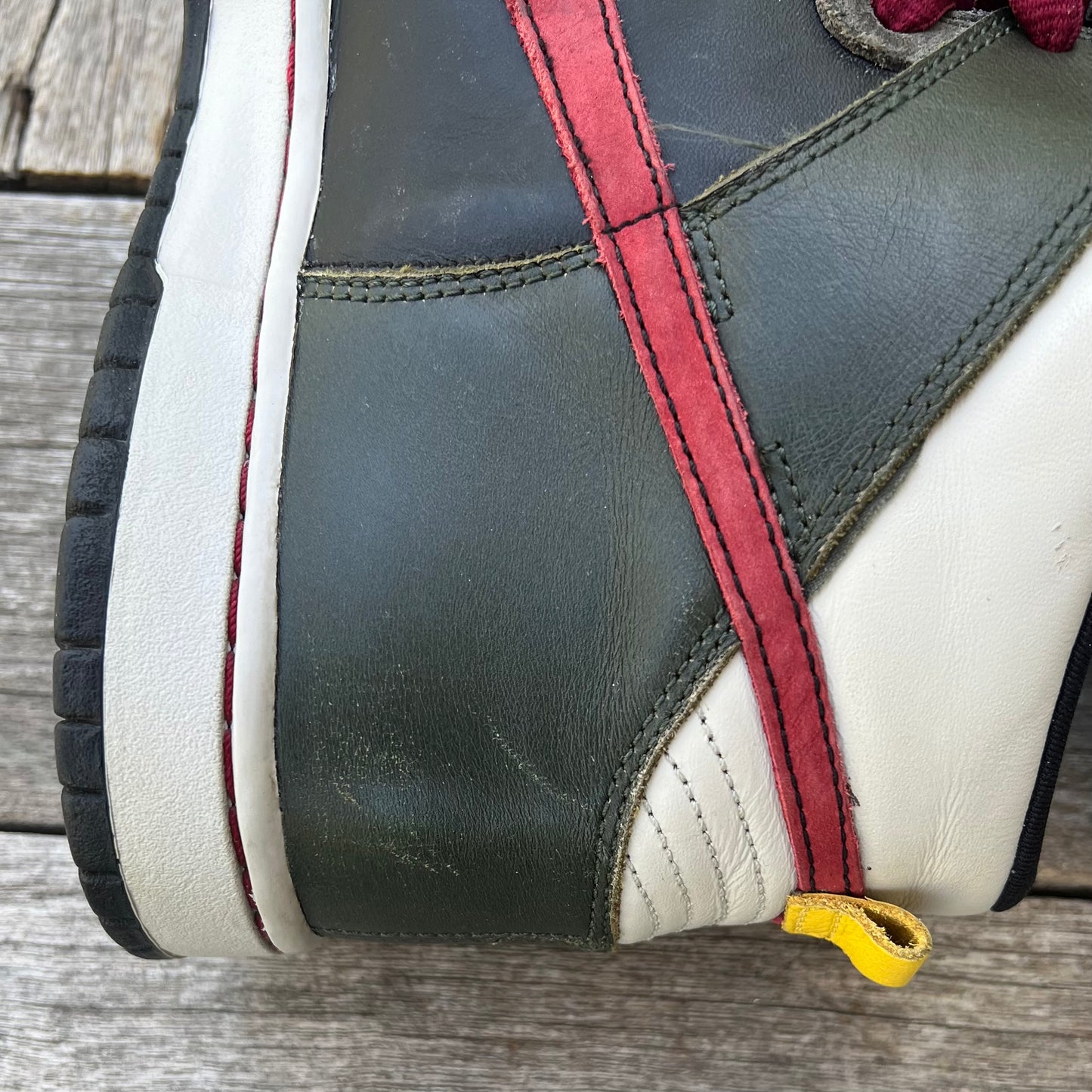 Nike SB Dunk High Boba Fett Size 11.5