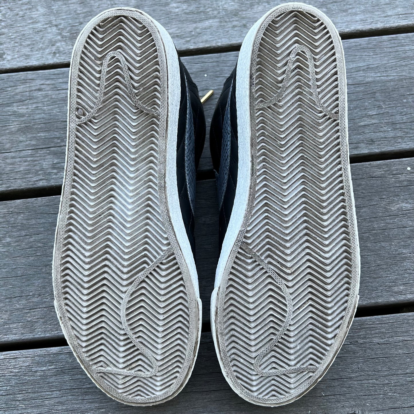 Nike SB Blazer Black Supreme Size 11