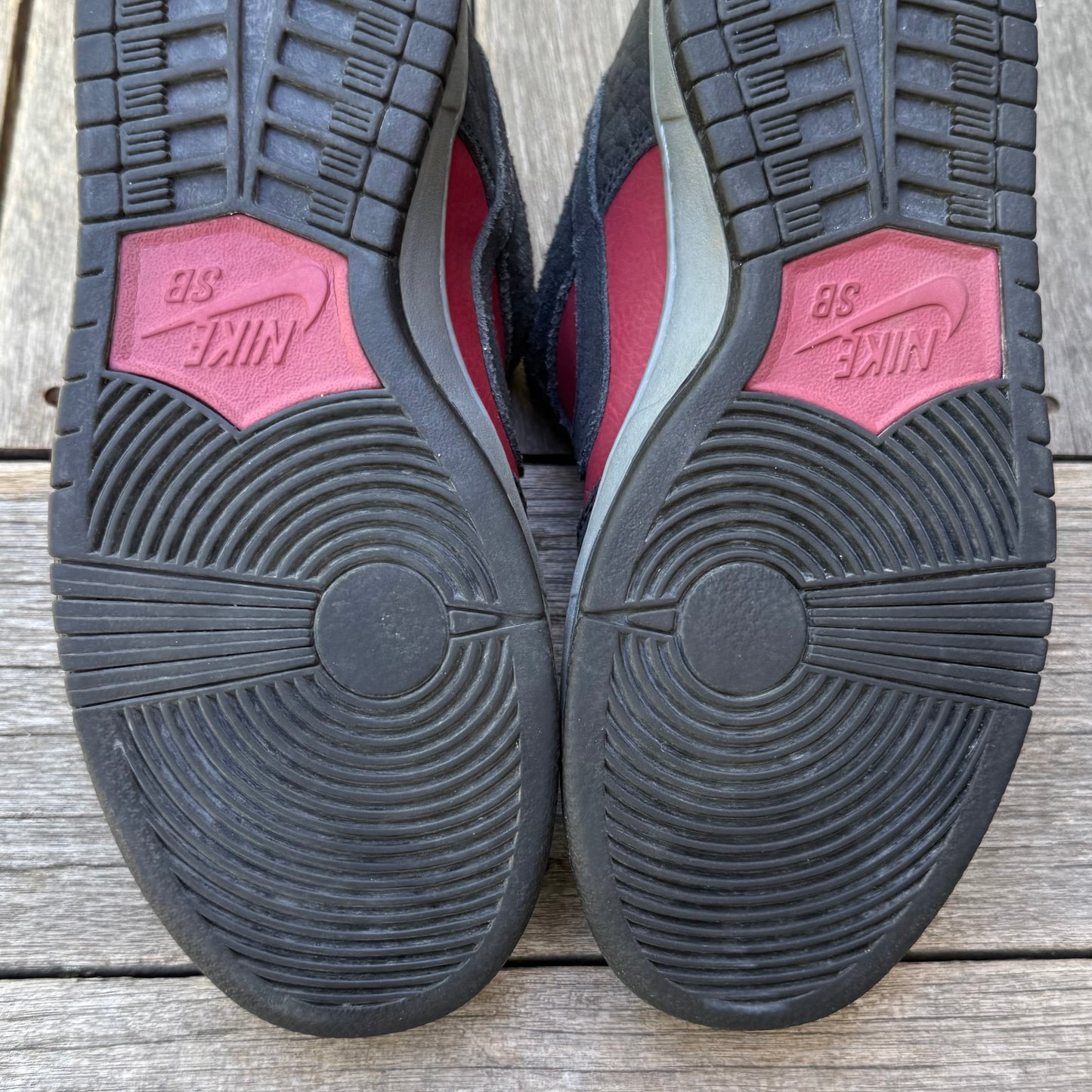 Nike SB Dunk Low Red Wine Size 8