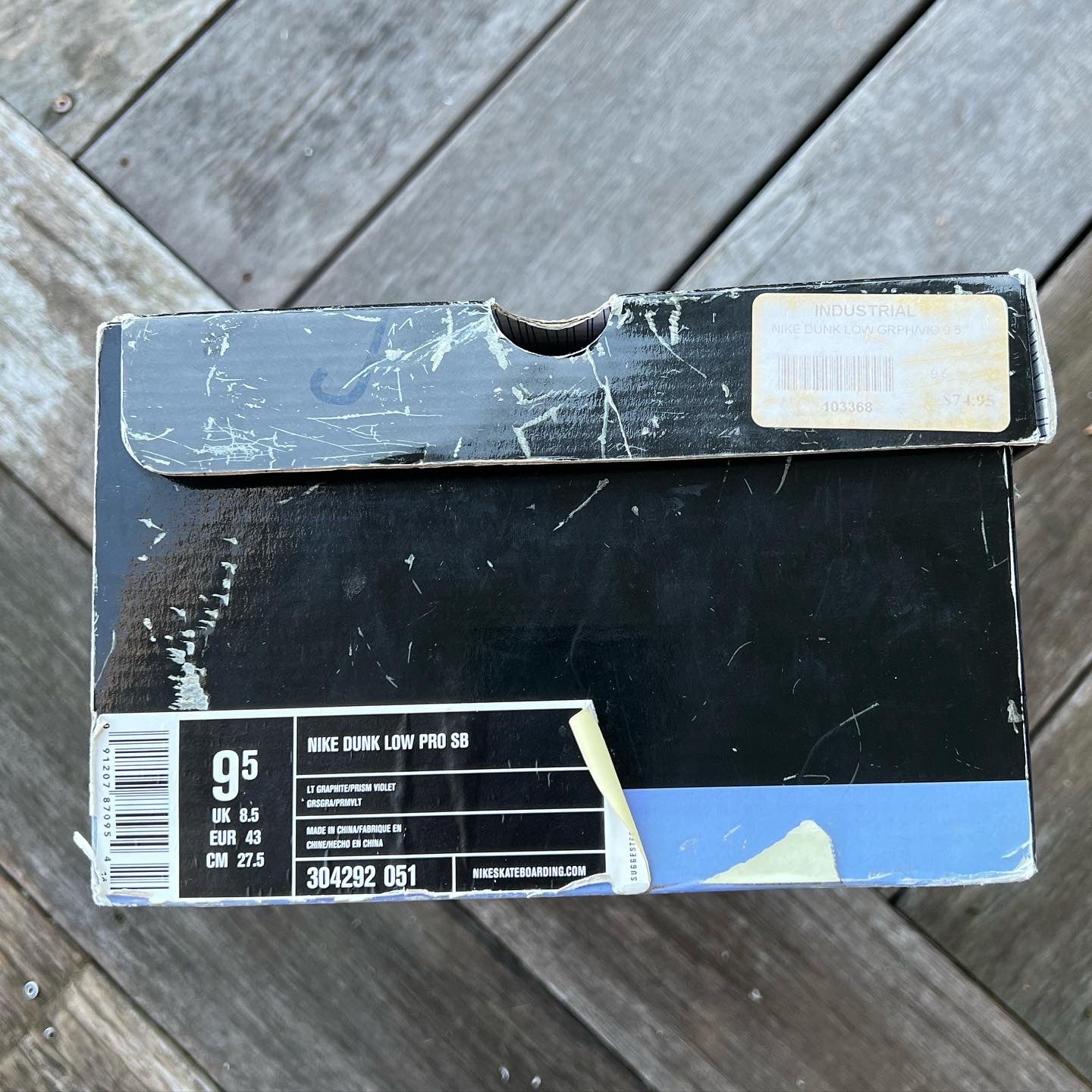 Nike SB Dunk Low Purple Pigeon Size 9.5